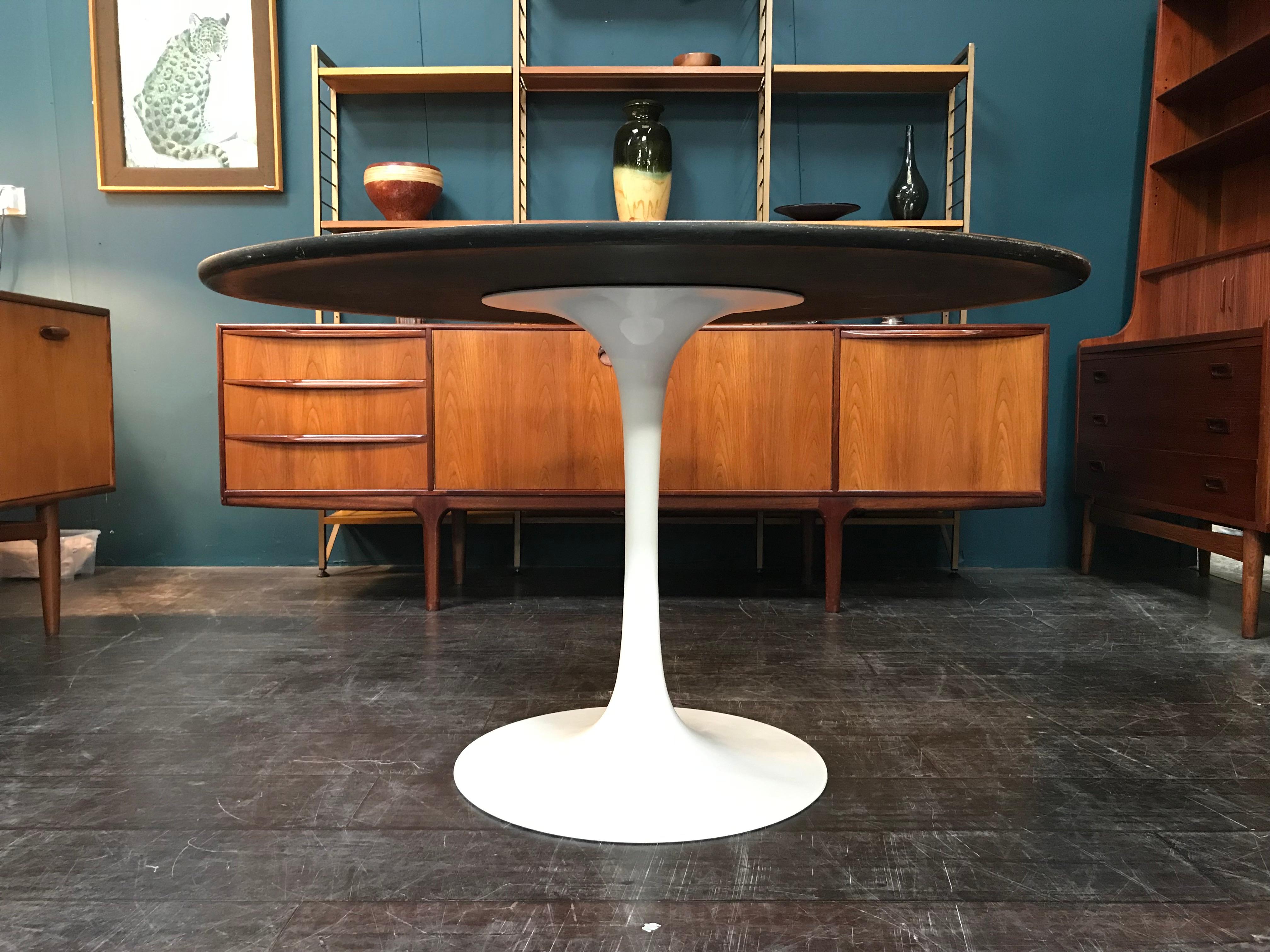 20th Century Midcentury Rosewood Tulip Dining Table by Maurice Burke for Arkana For Sale