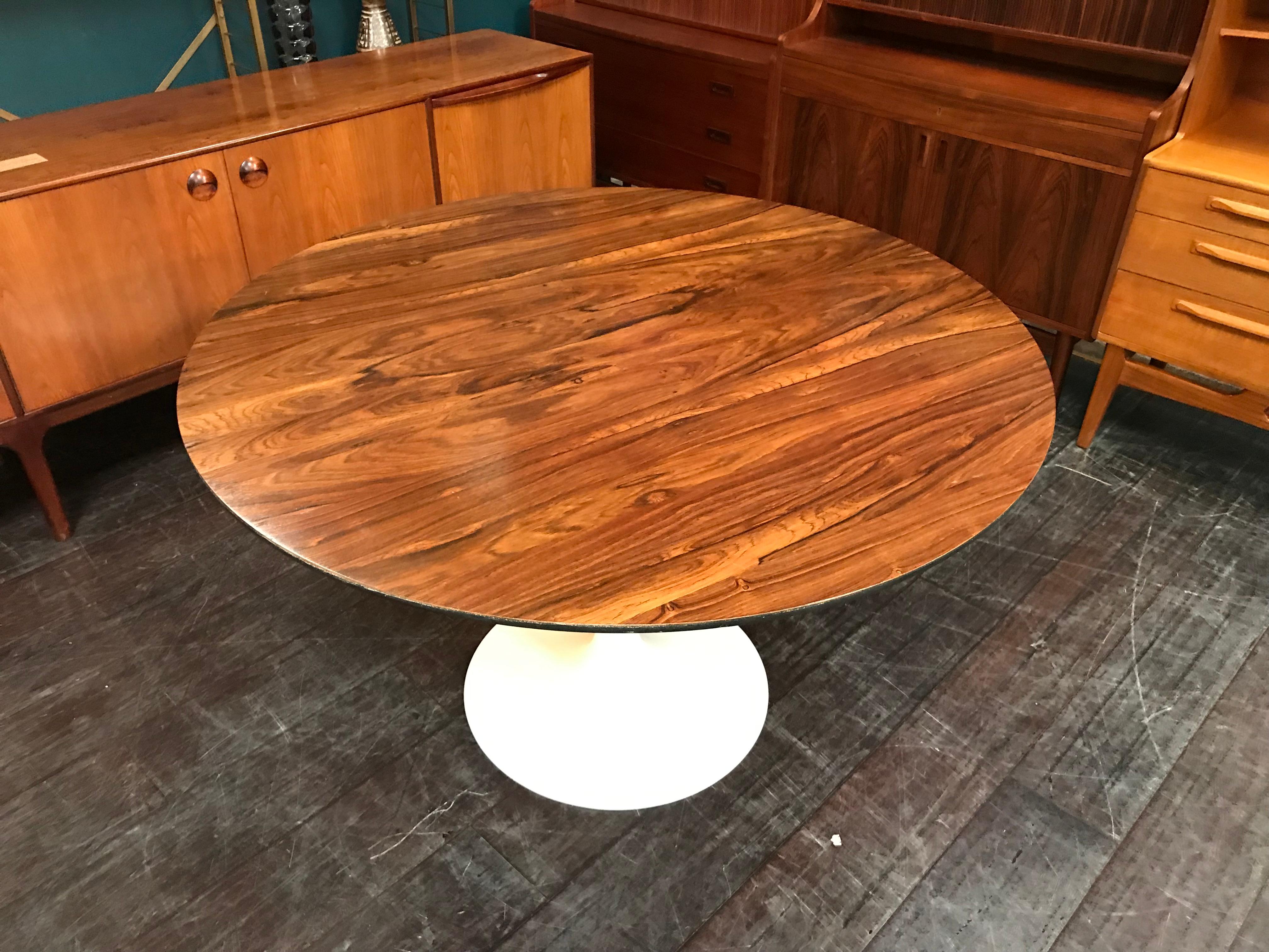 Midcentury Rosewood Tulip Dining Table by Maurice Burke for Arkana For Sale 3