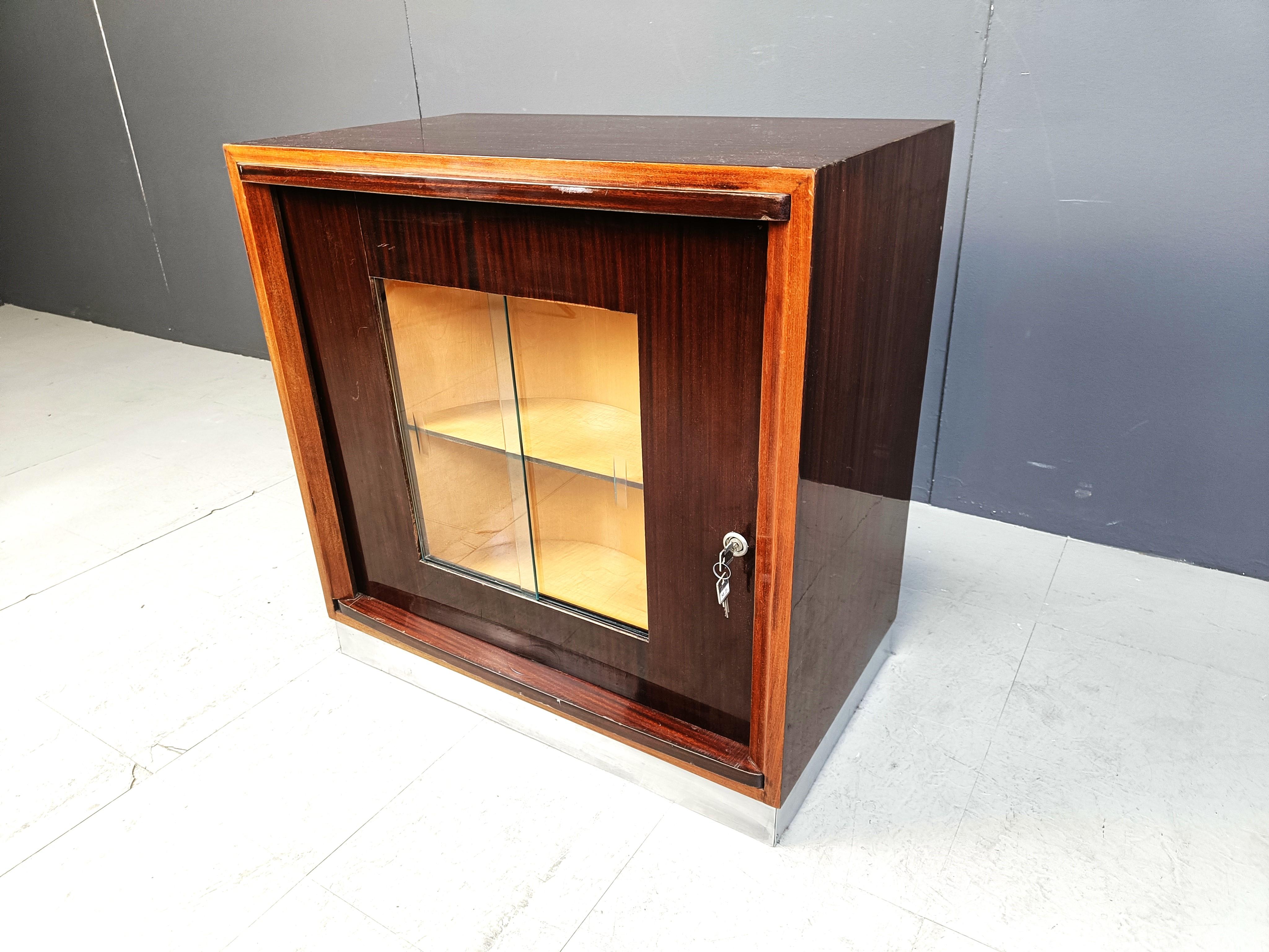 Mid-20th Century Mid century rotating bar cabinet, 1960s