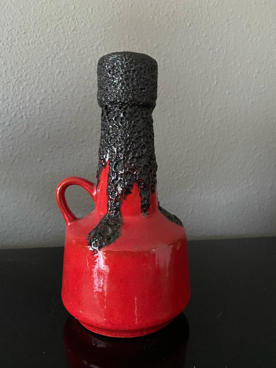 Mid-Century Modern Mid-Century Roth Fat Lava Black and Red Vase For Sale
