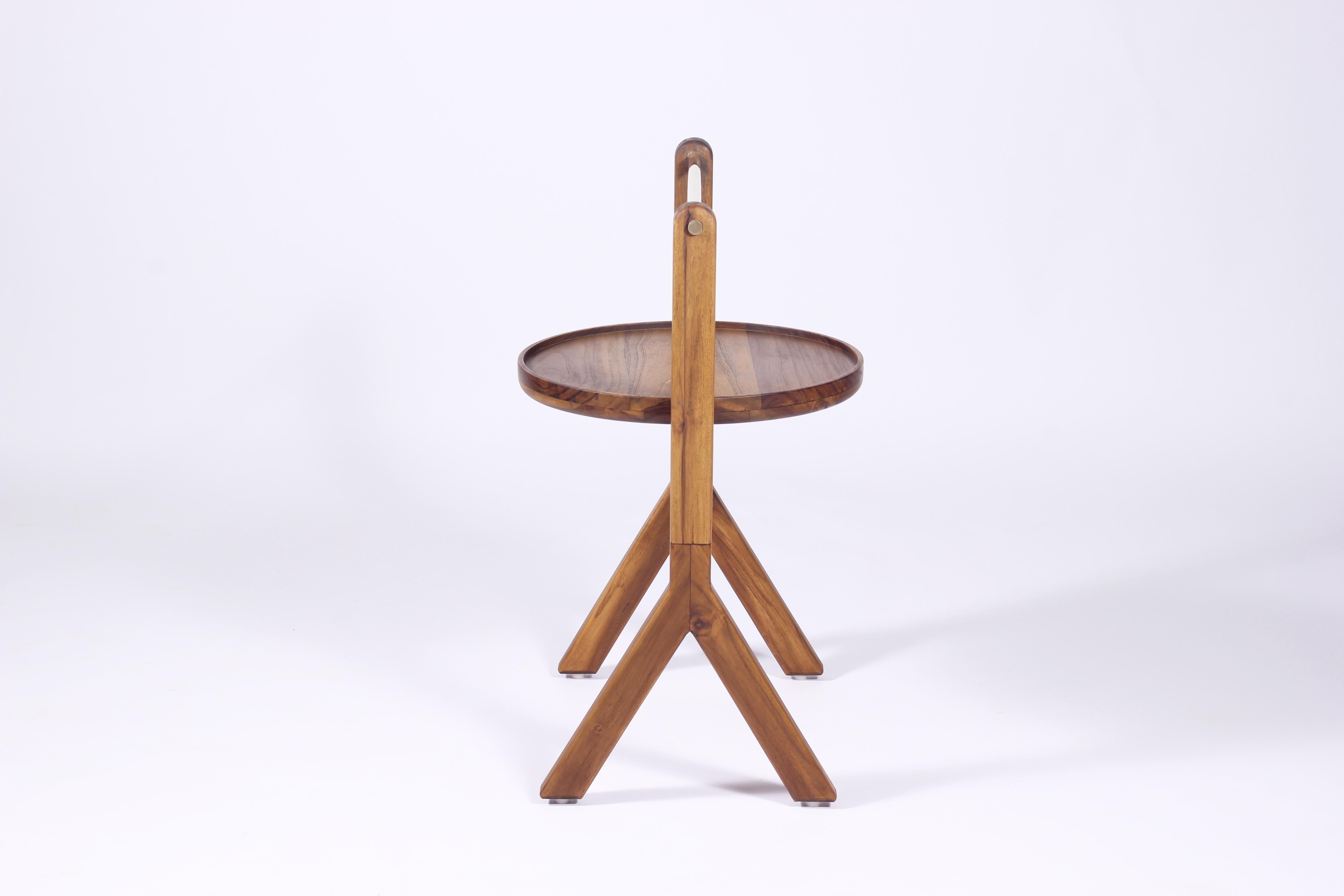 Mid-Century Modern Mid-Century Handcrafted Solid Oak wood Side/End Table with Round tray & Brass For Sale