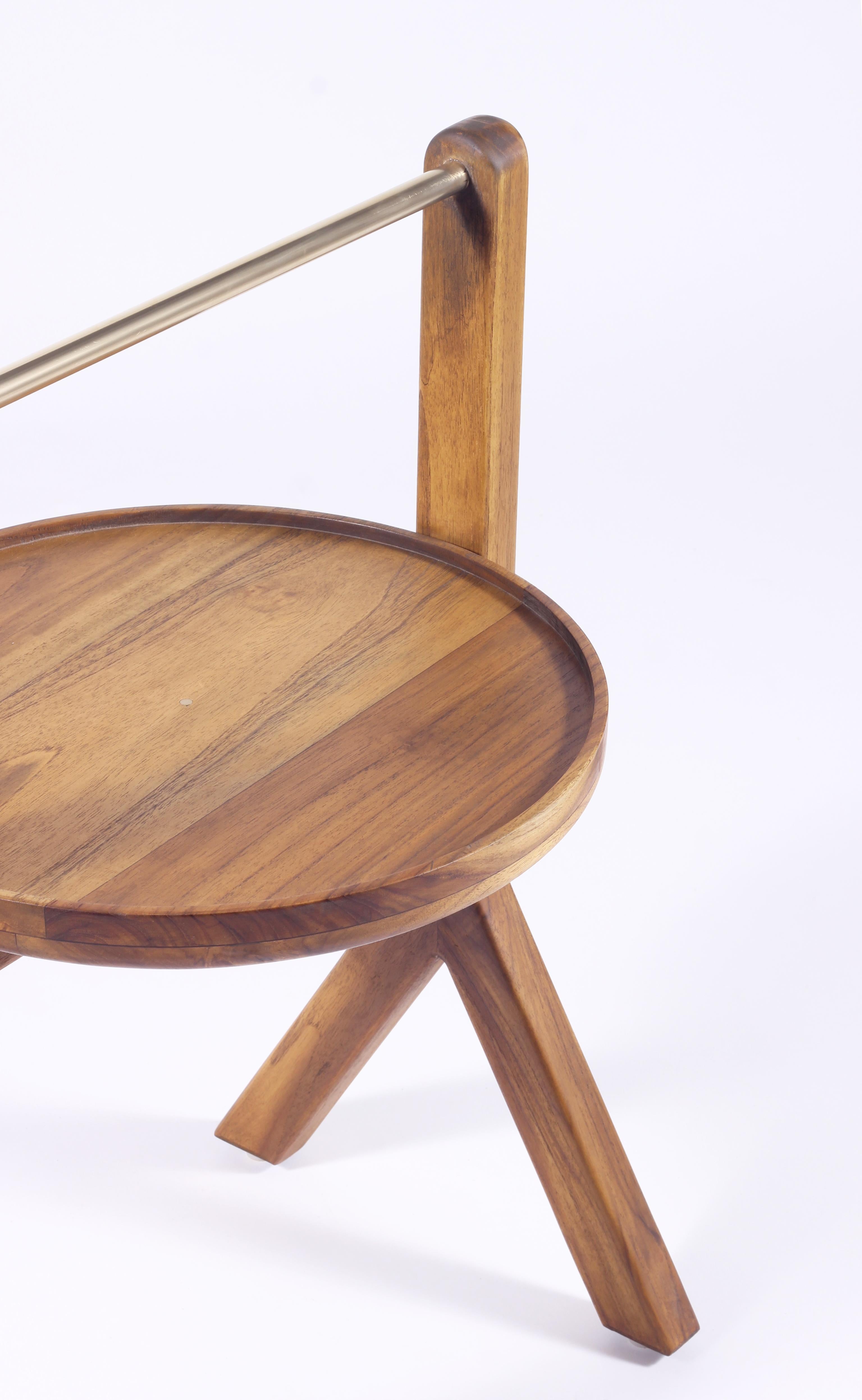 Joinery Mid-Century Handcrafted Solid Oak wood Side/End Table with Round tray & Brass For Sale