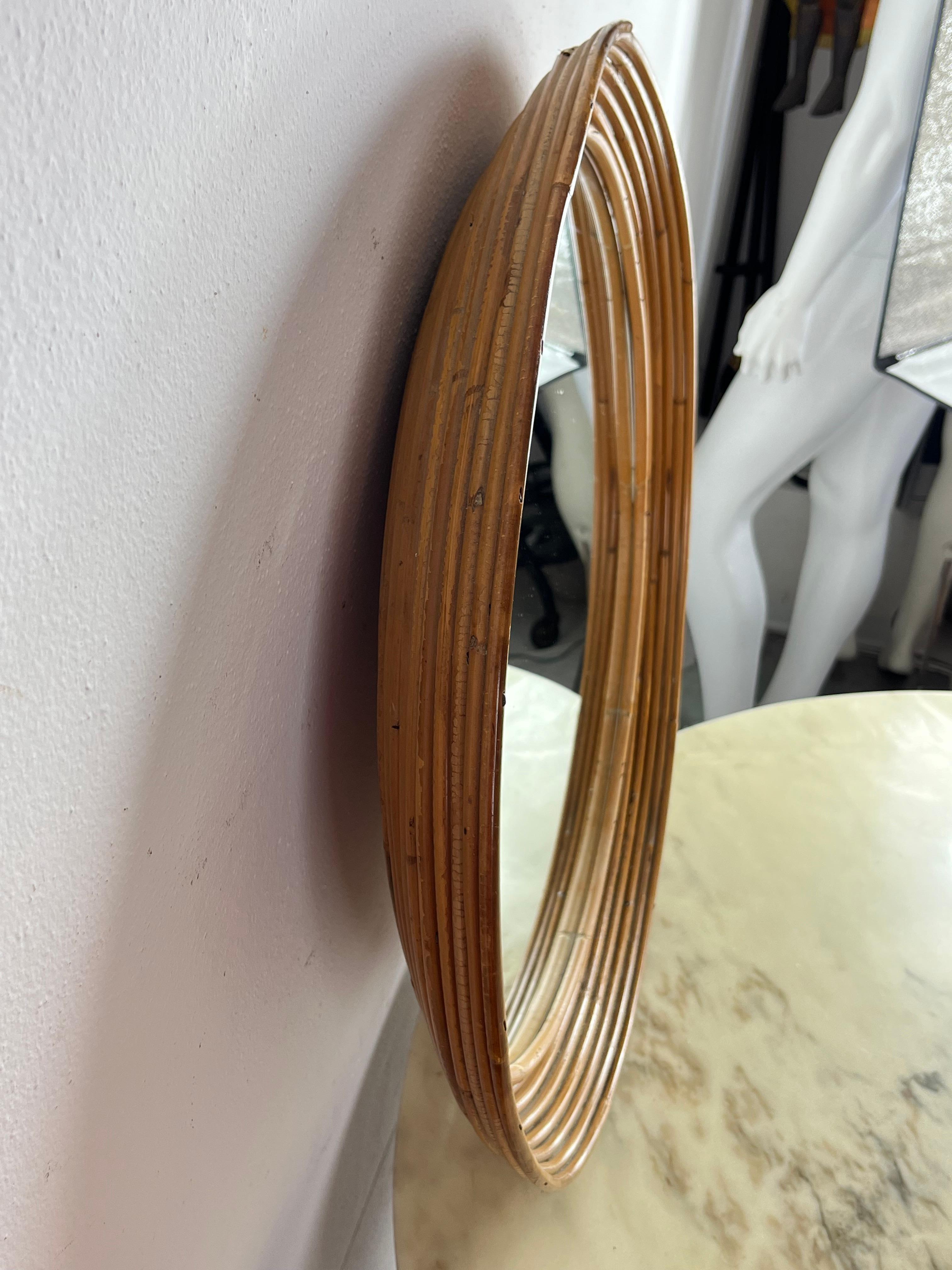 Mid-Century Round Bamboo Mirror Attributed to Vittorio Bonacina 1960s In Good Condition For Sale In Palermo, IT