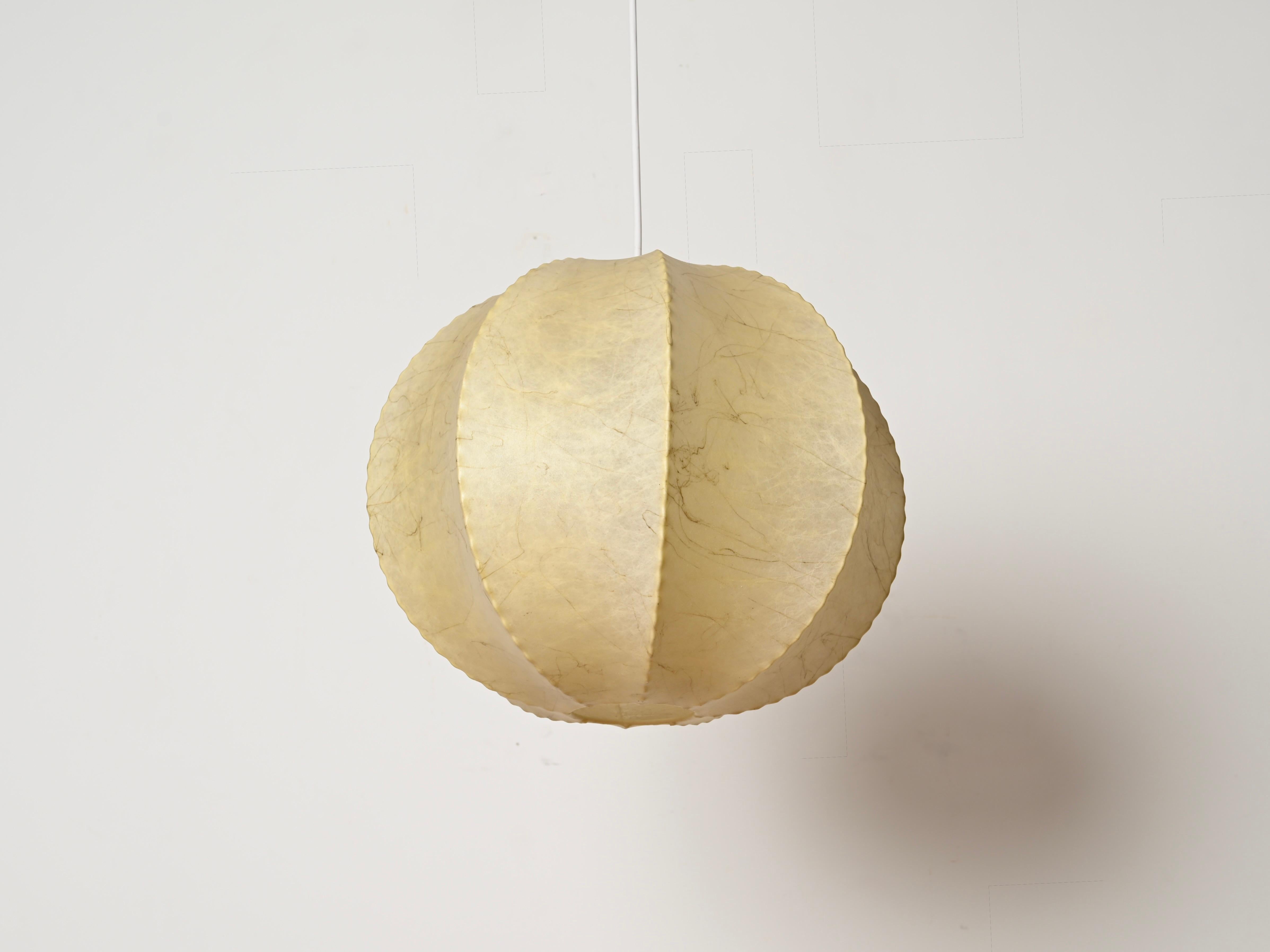 Hand-Crafted Mid-Century Round Beige 