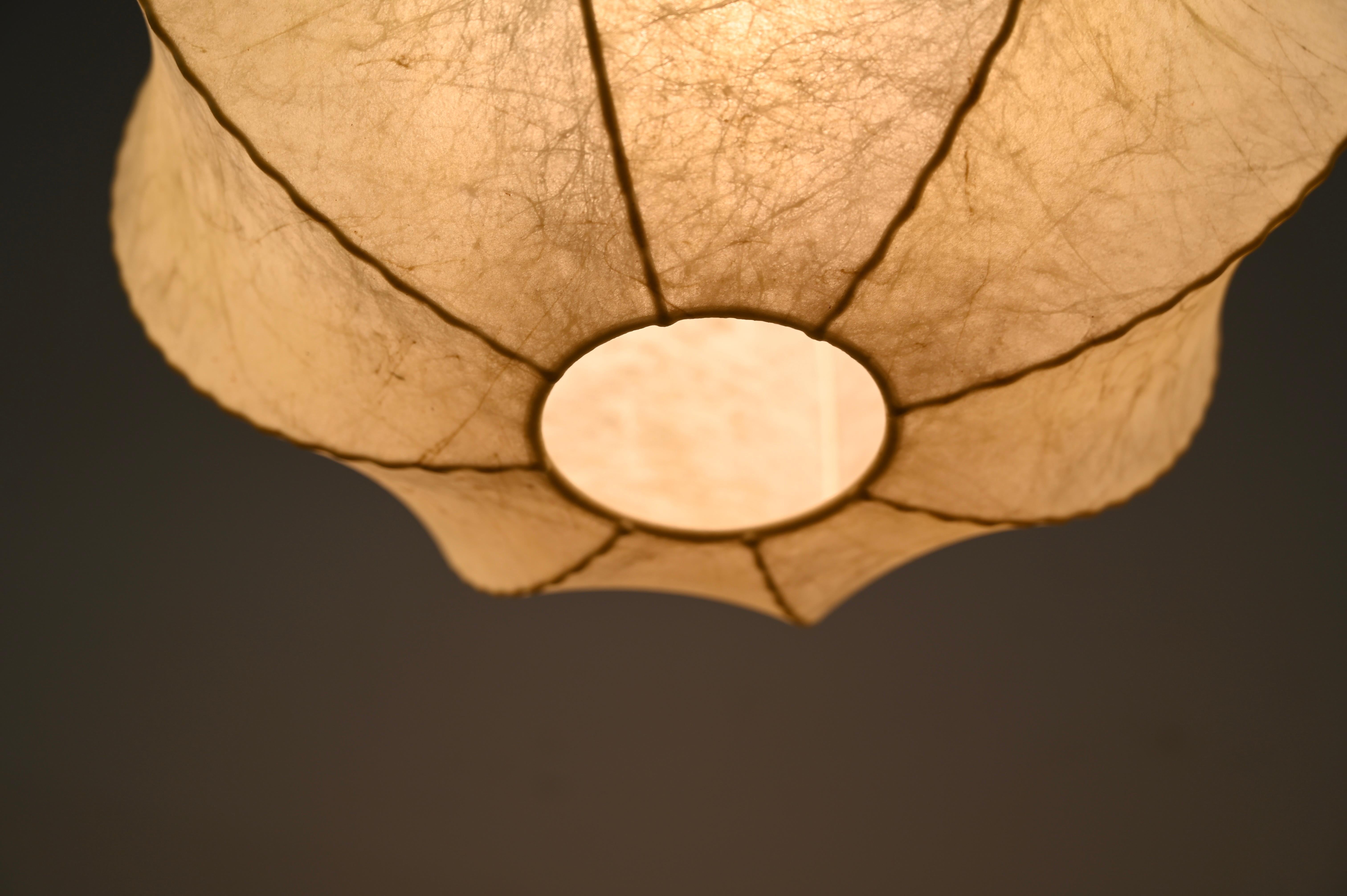 Mid-Century Round Beige 