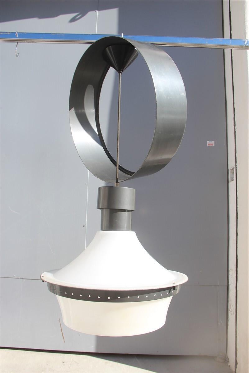 Midcentury Round Chandelier Elio Martinelli Plexiglass Metal Black White, 1950s For Sale 2