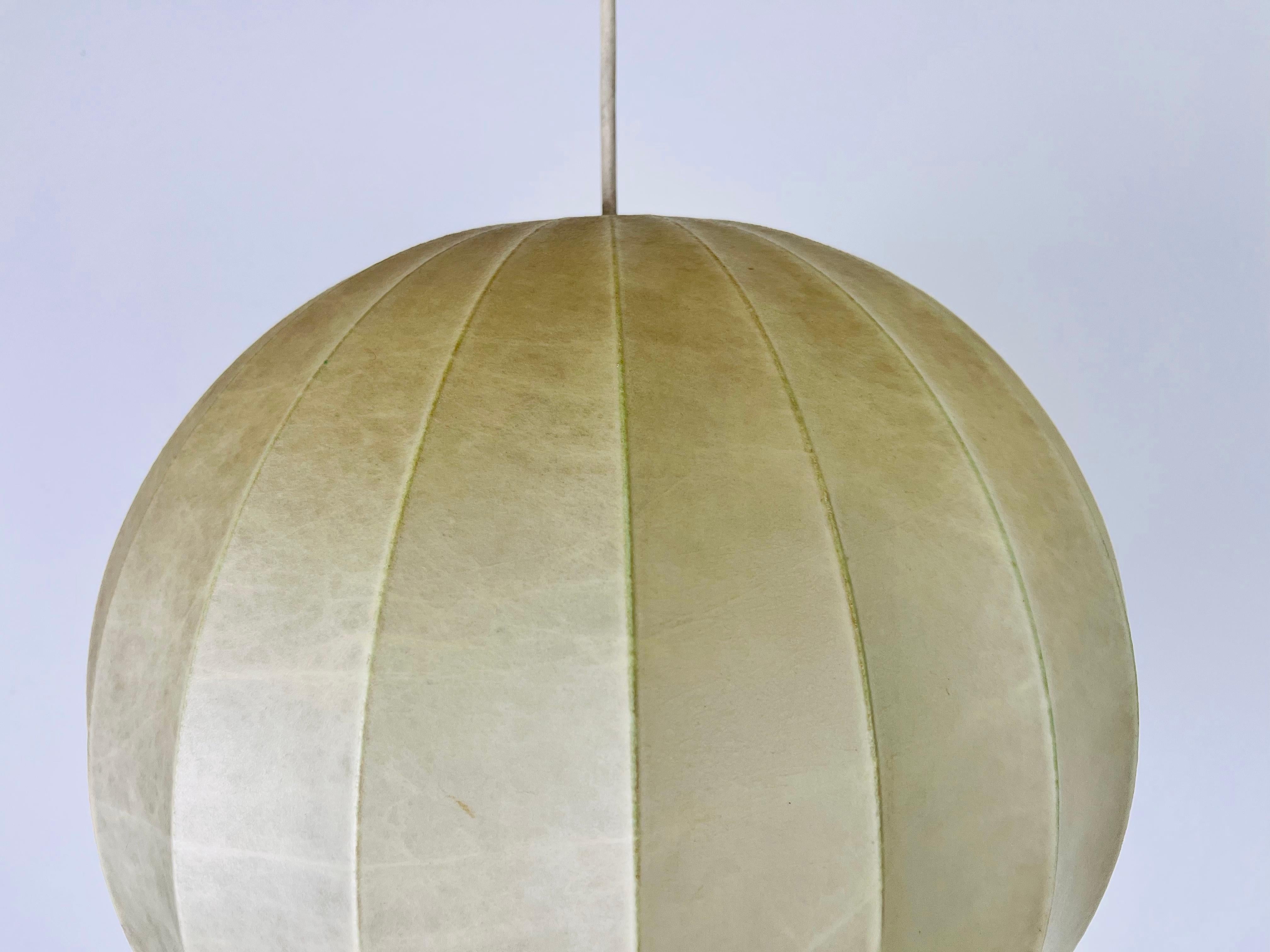 Resin Mid-Century Round Cocoon Pendant Lamp, 1960s, Italy For Sale