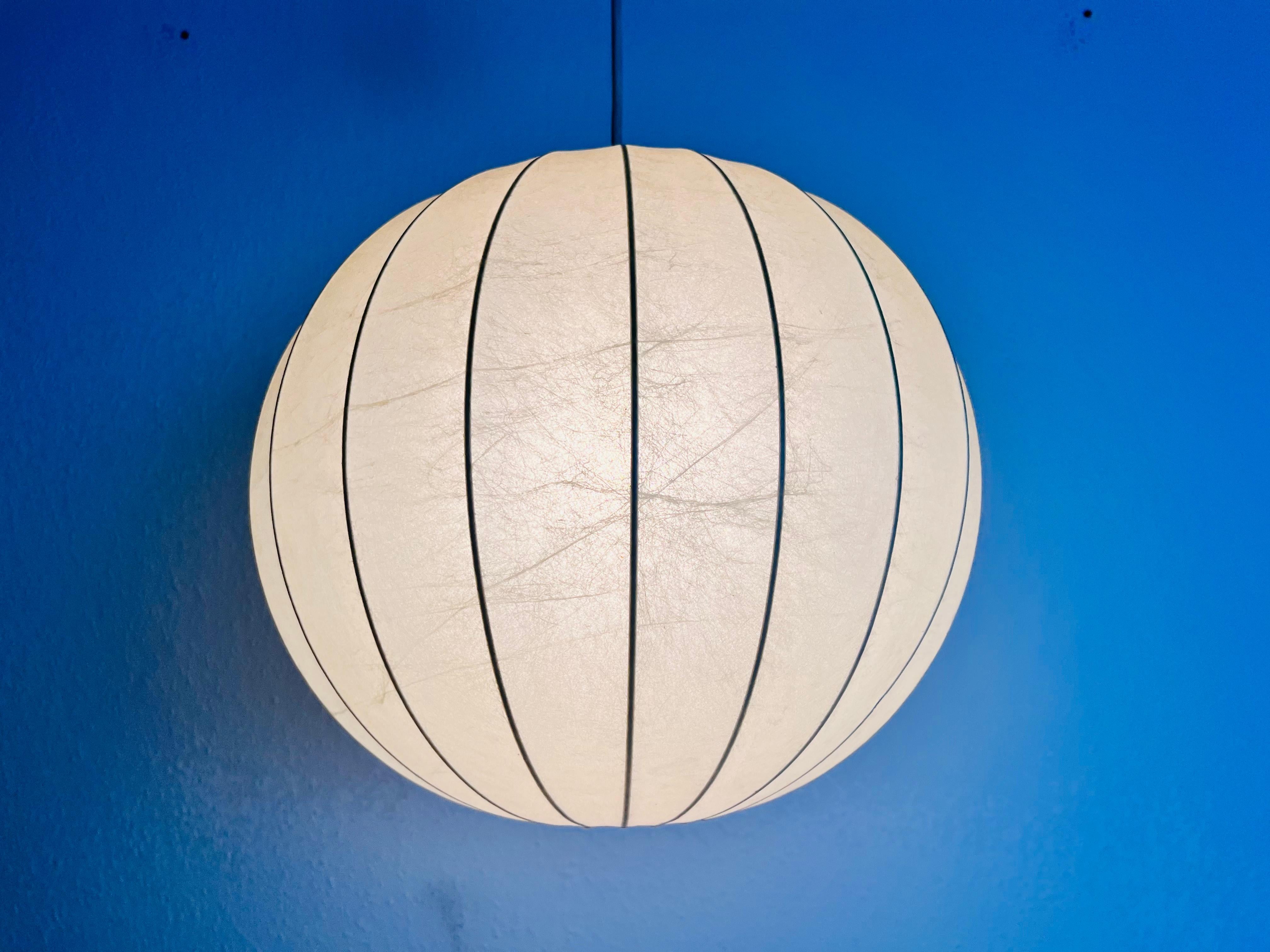Mid-Century Round Cocoon Pendant Lamp, 1960s, Italy For Sale 2