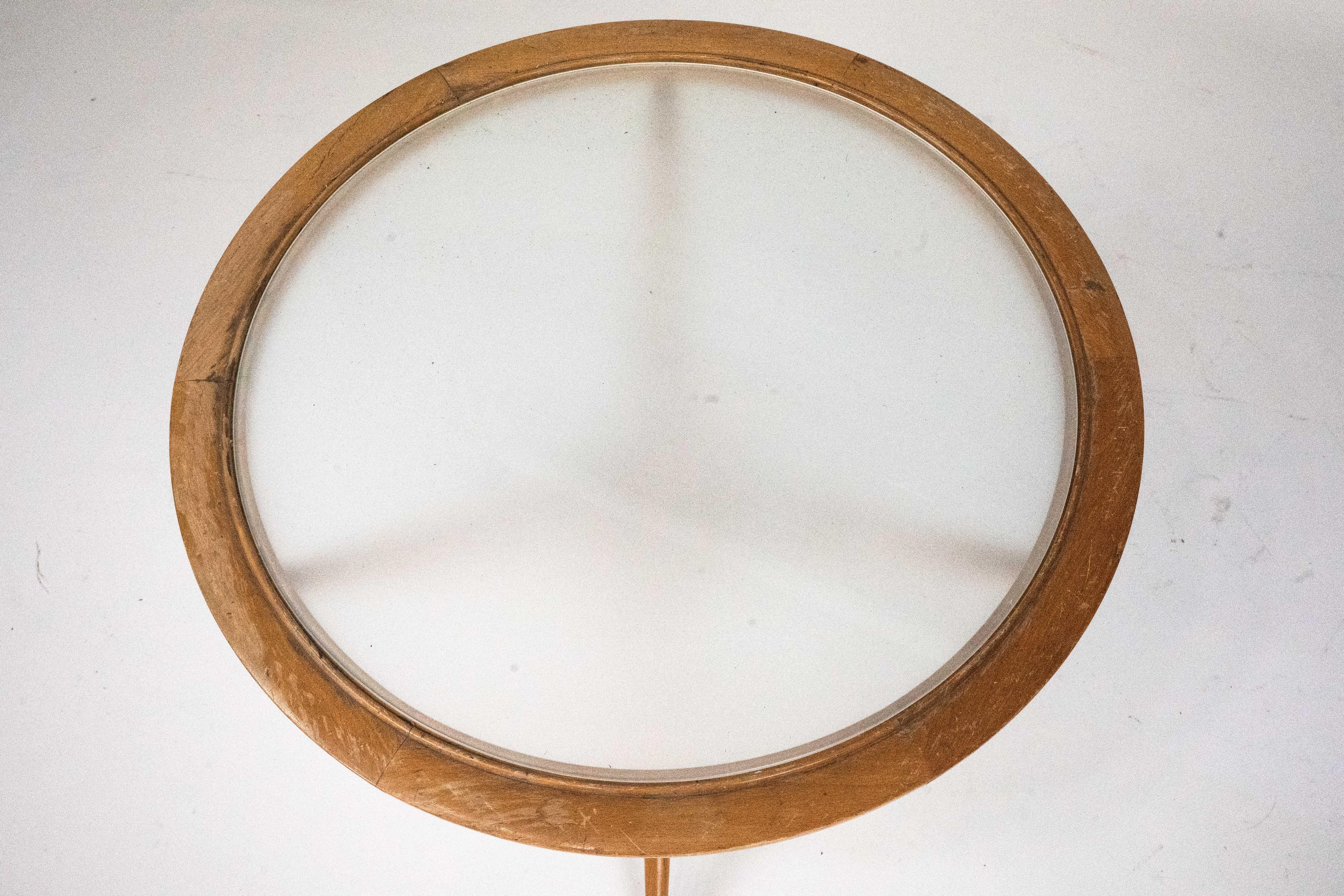 Table basse ronde du milieu du siècle par Cesare Lacca, Italie, années 1950. en vente 3