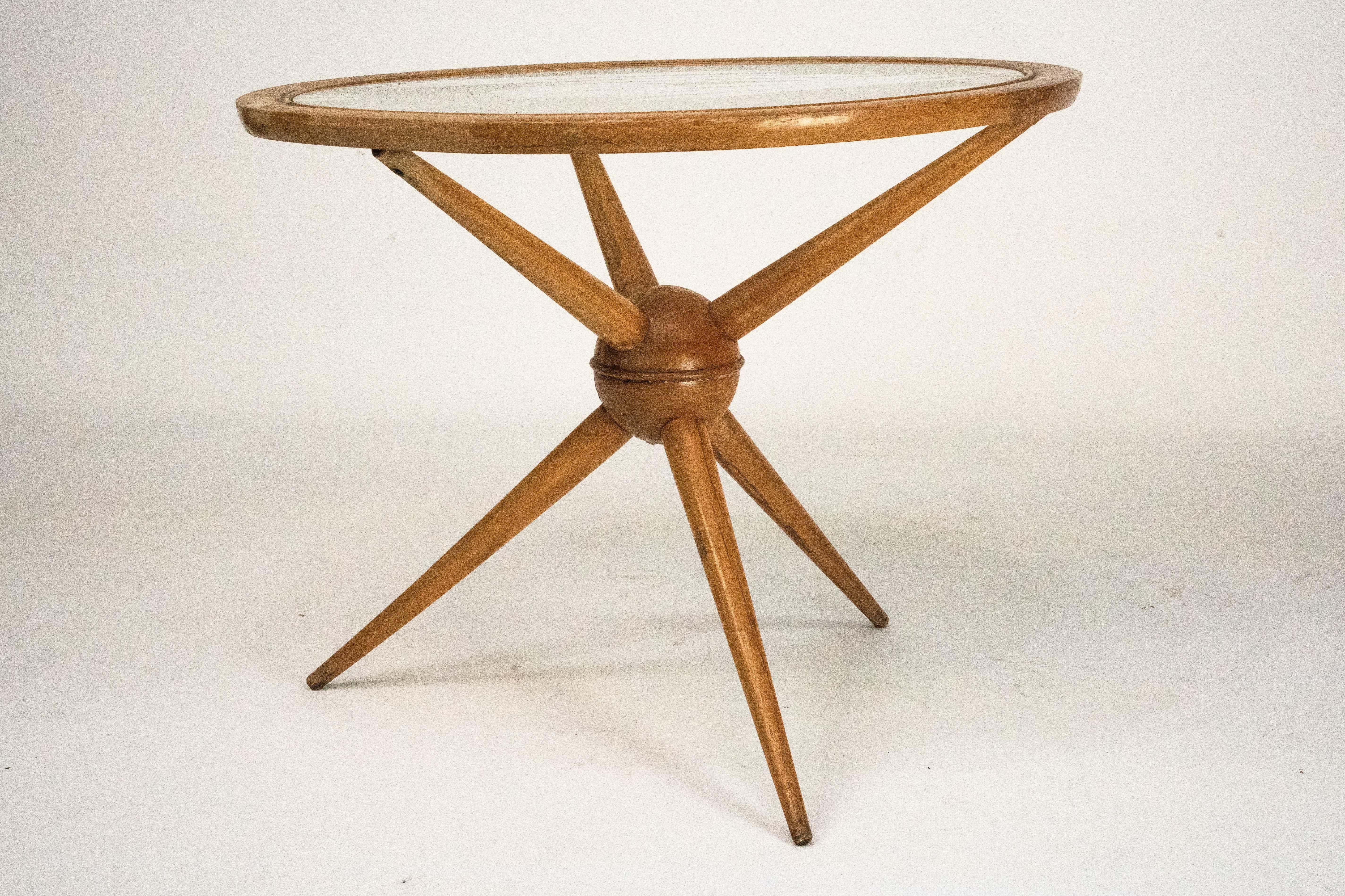 Table basse ronde du milieu du siècle par Cesare Lacca, Italie, années 1950. en vente 4