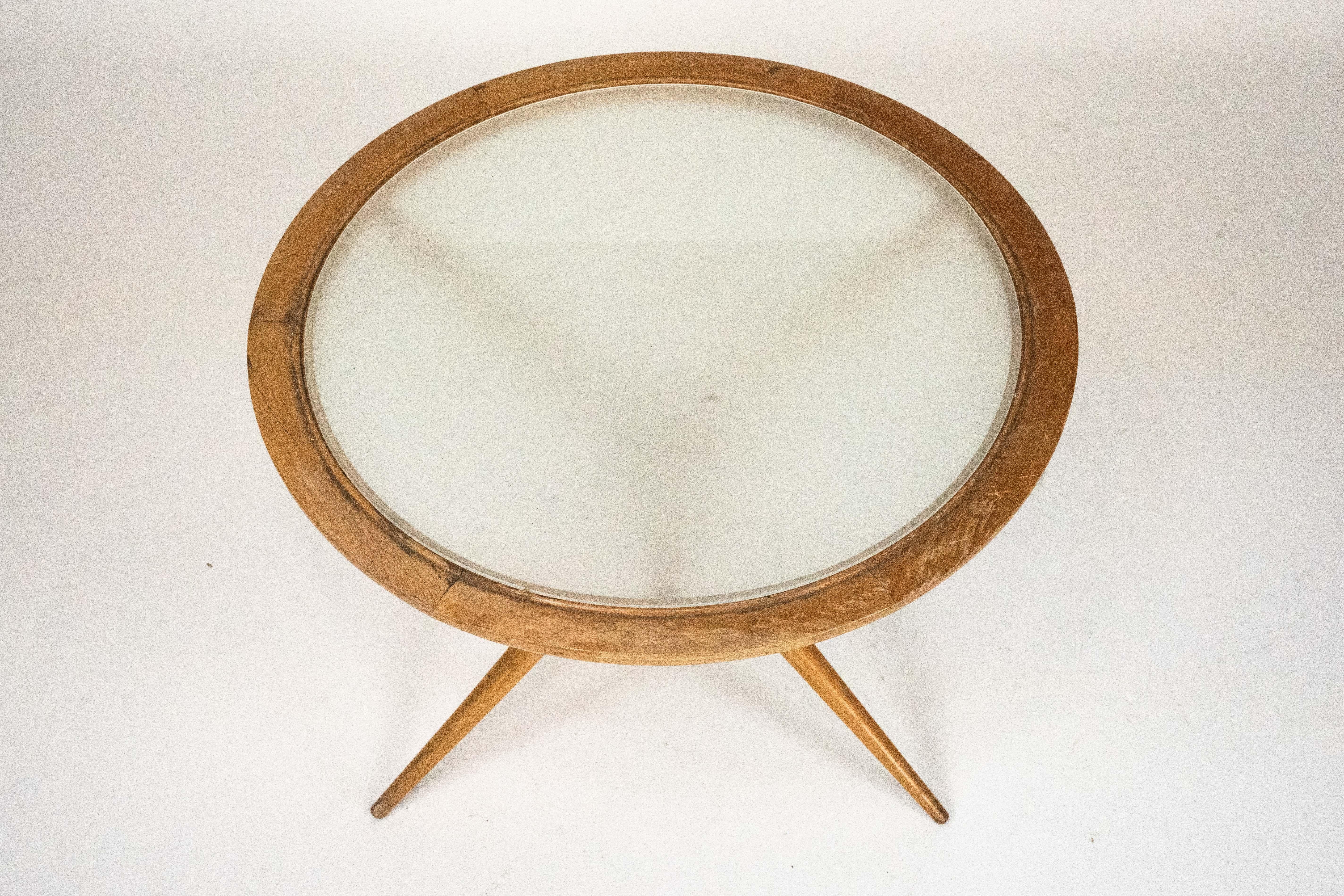 italien Table basse ronde du milieu du siècle par Cesare Lacca, Italie, années 1950. en vente