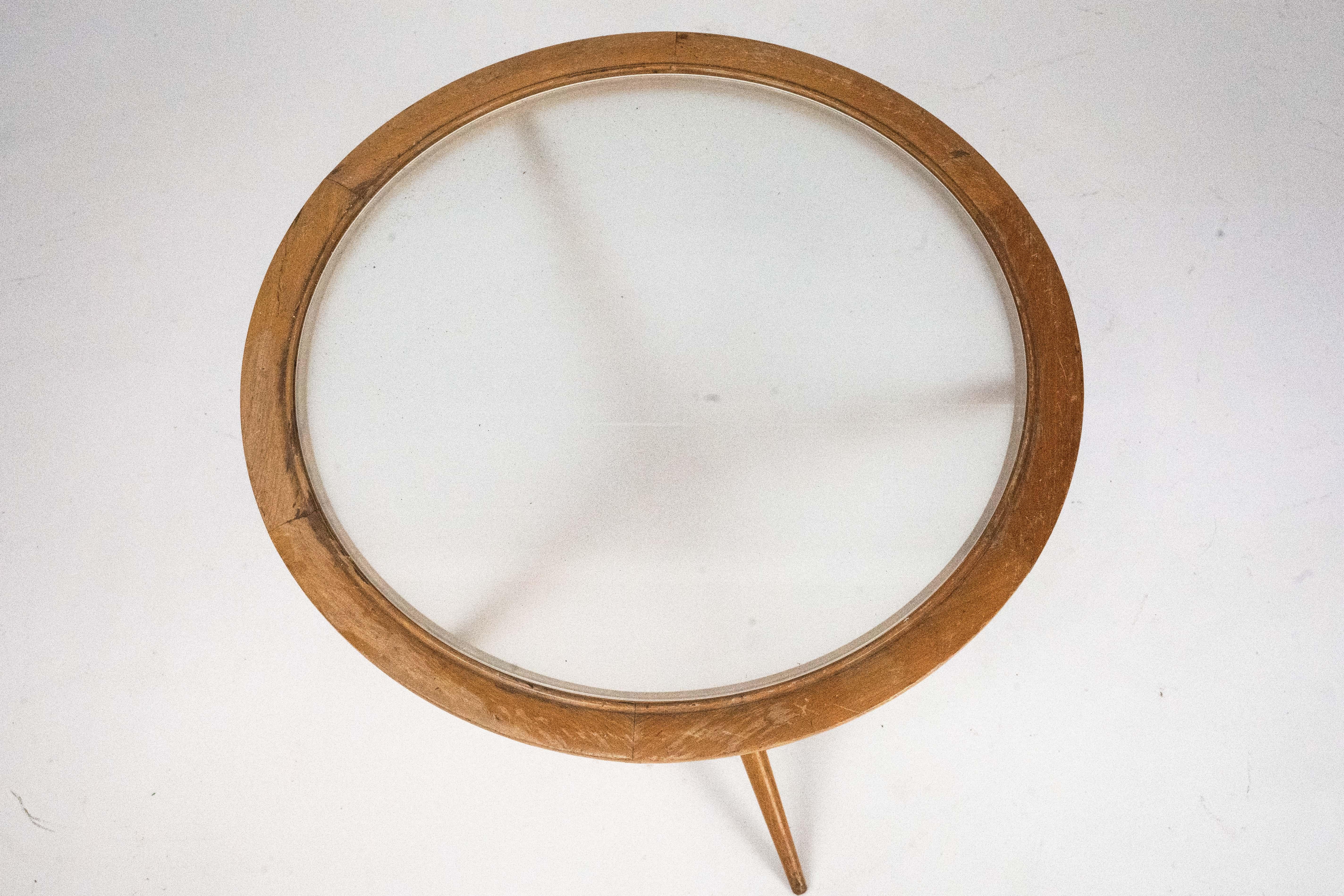 Table basse ronde du milieu du siècle par Cesare Lacca, Italie, années 1950. en vente 1