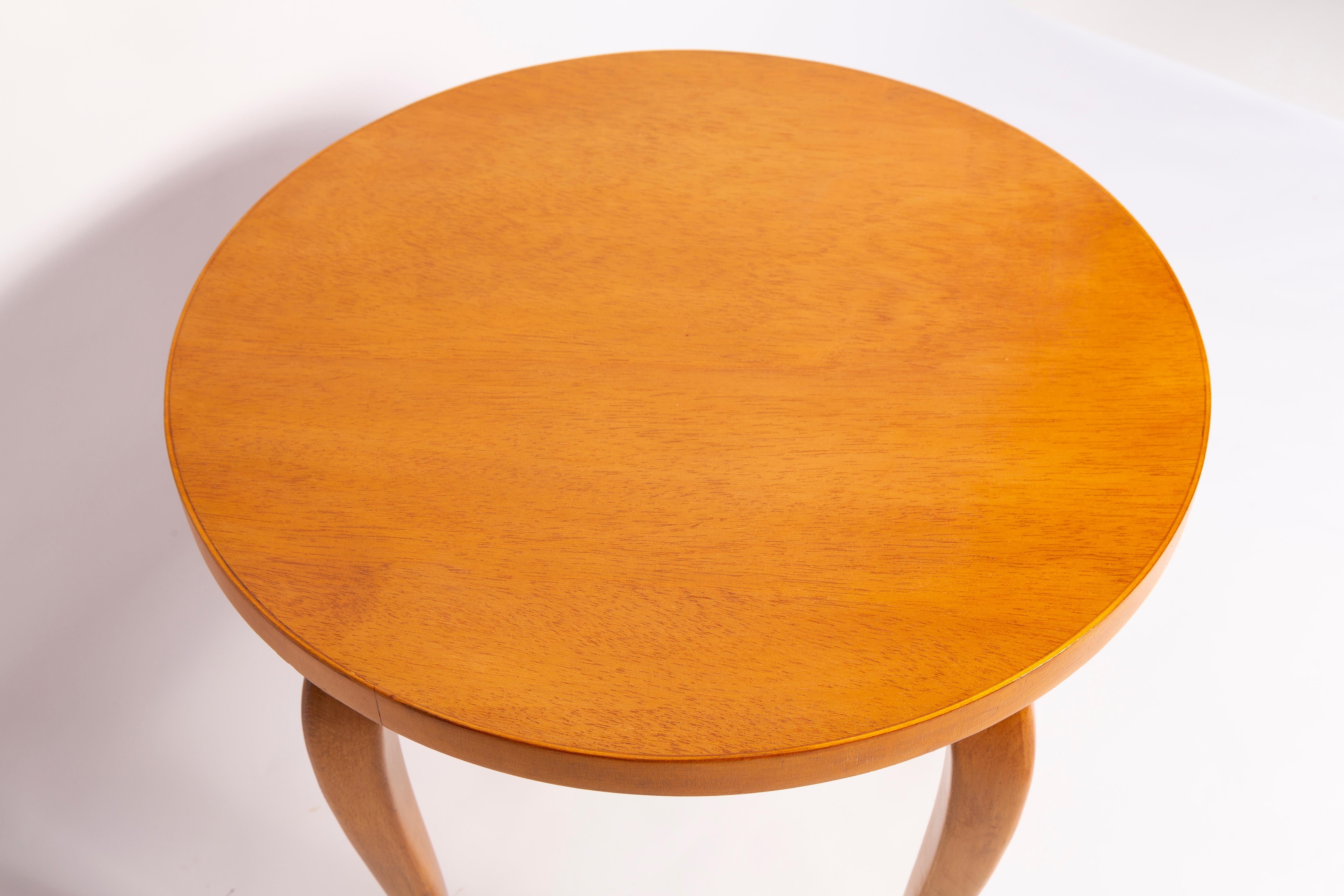 Polish Mid-Century Round Coffee Table, Light Wood, Poland, 1960s For Sale