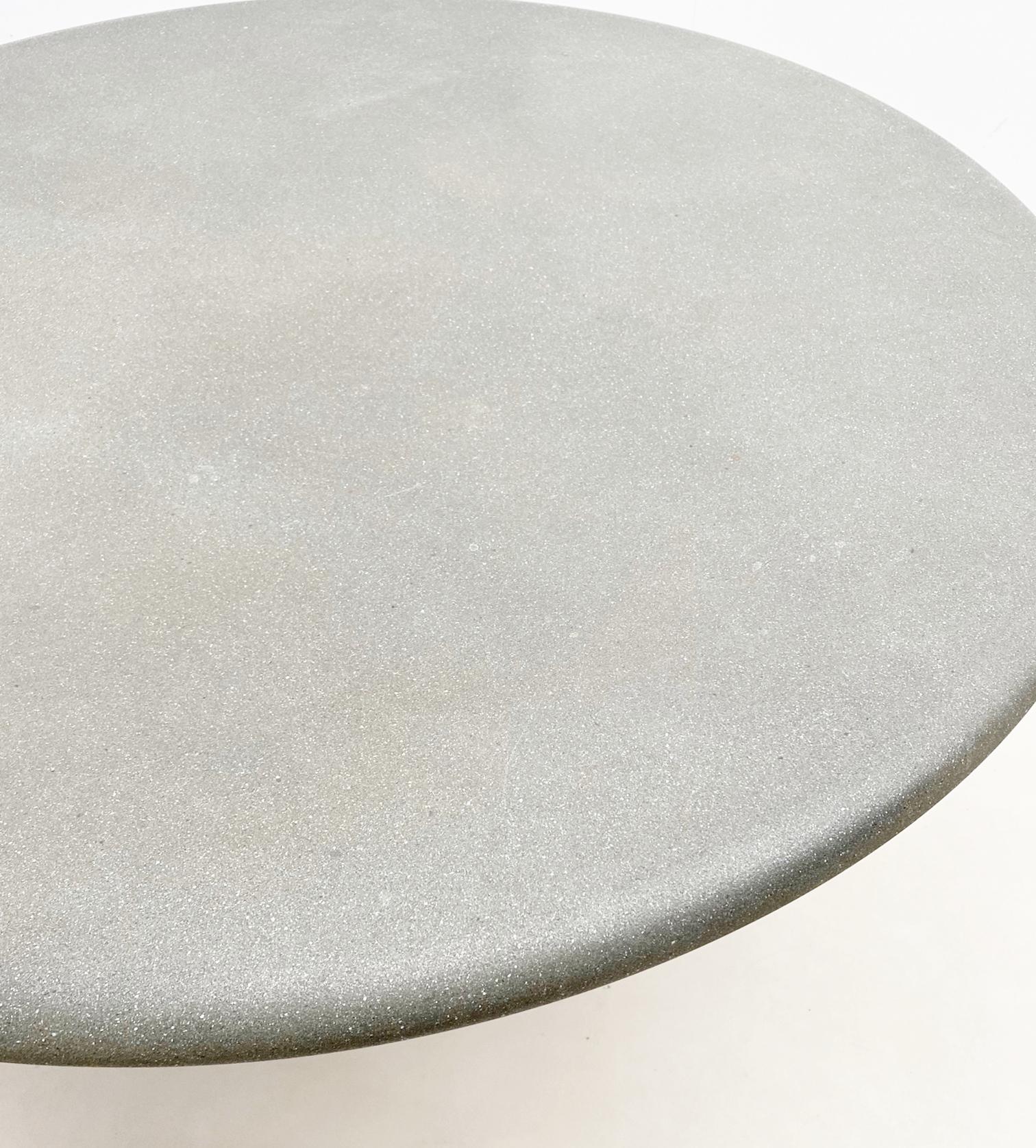 Mid-Century Round Concrete Dining Table in Style of Angelo Mangiarotti, 1970s 6