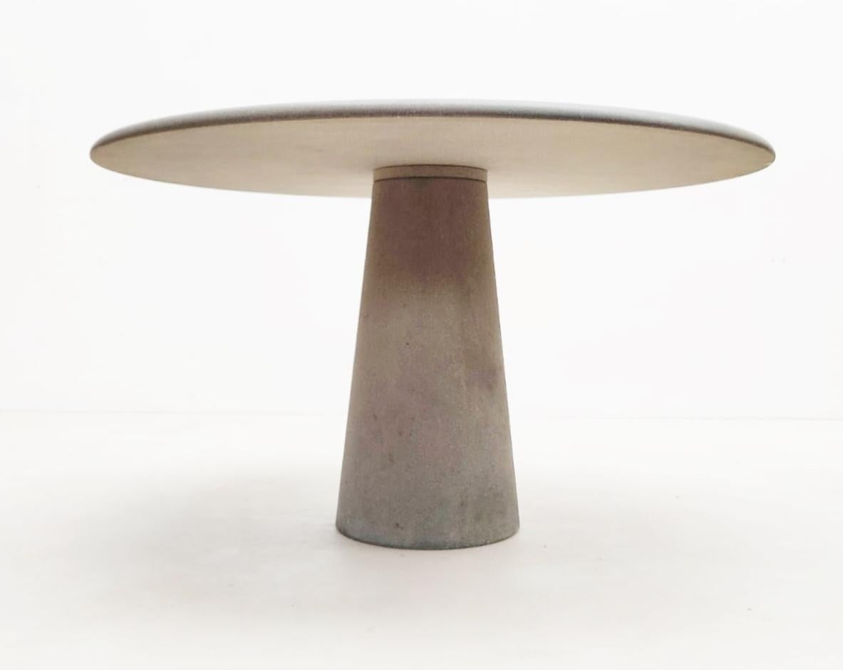 Mid-Century Round Concrete Dining Table in Style of Angelo Mangiarotti, 1970s 2