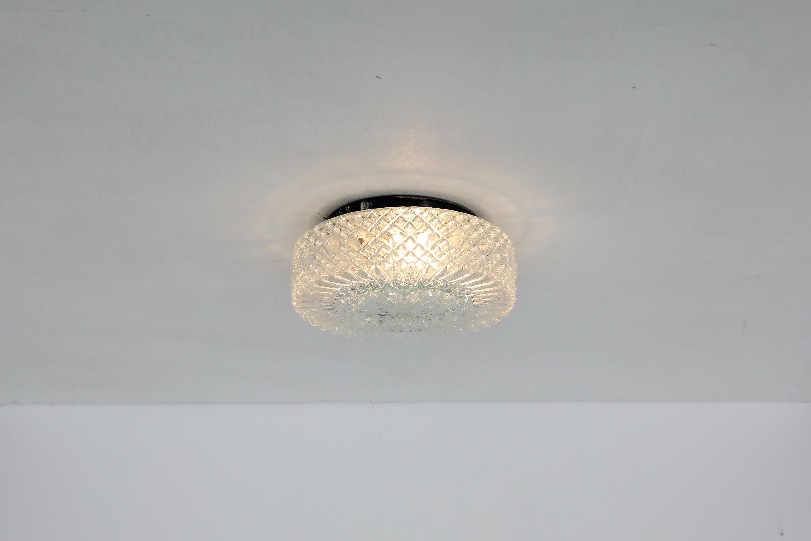 Mid-Century Modern Mid-Century Round Daisy Pressed Glass Ceiling or Wall Sconce For Sale