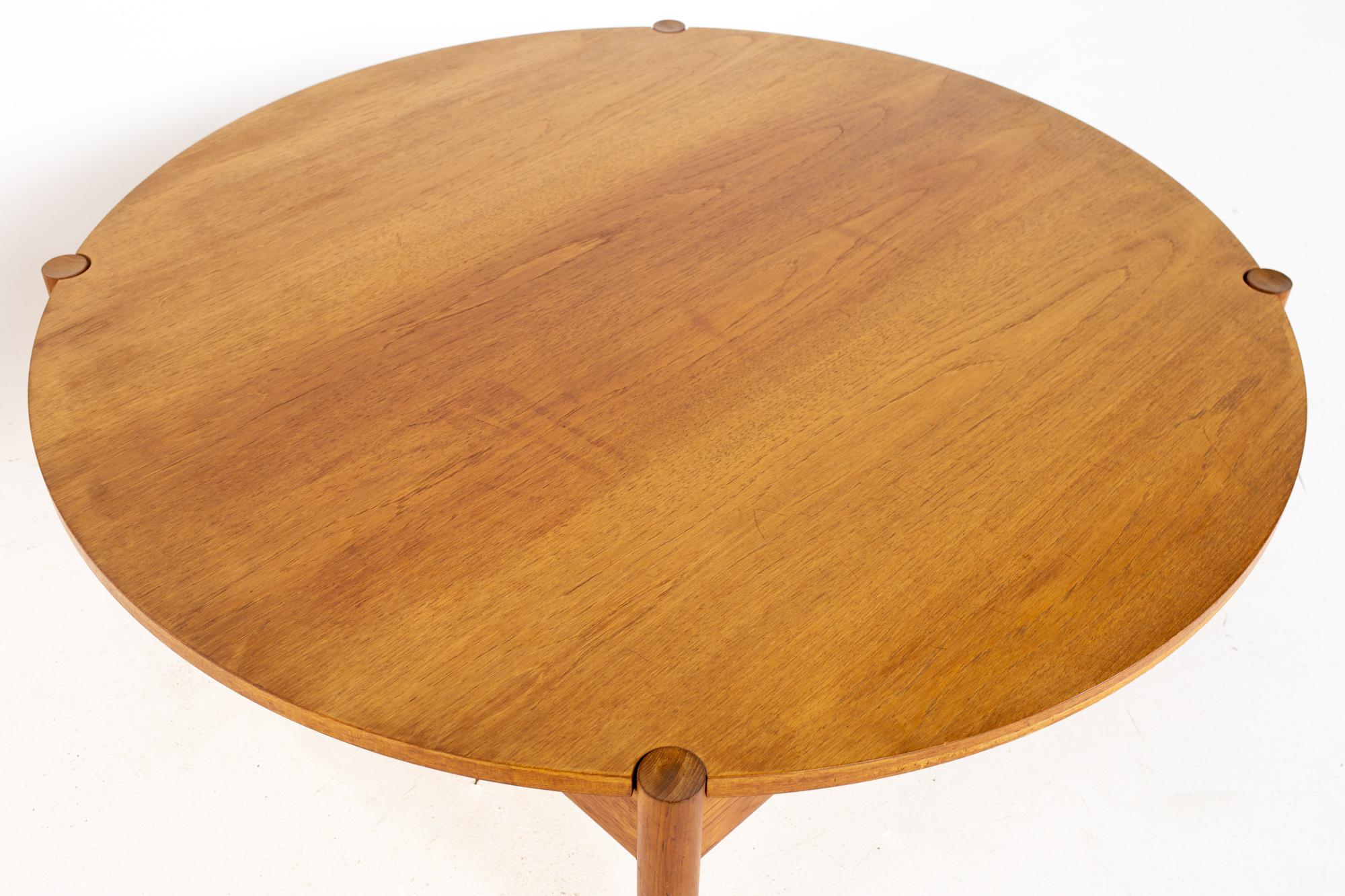 Wood Mid Century Round Danish Coffee Table