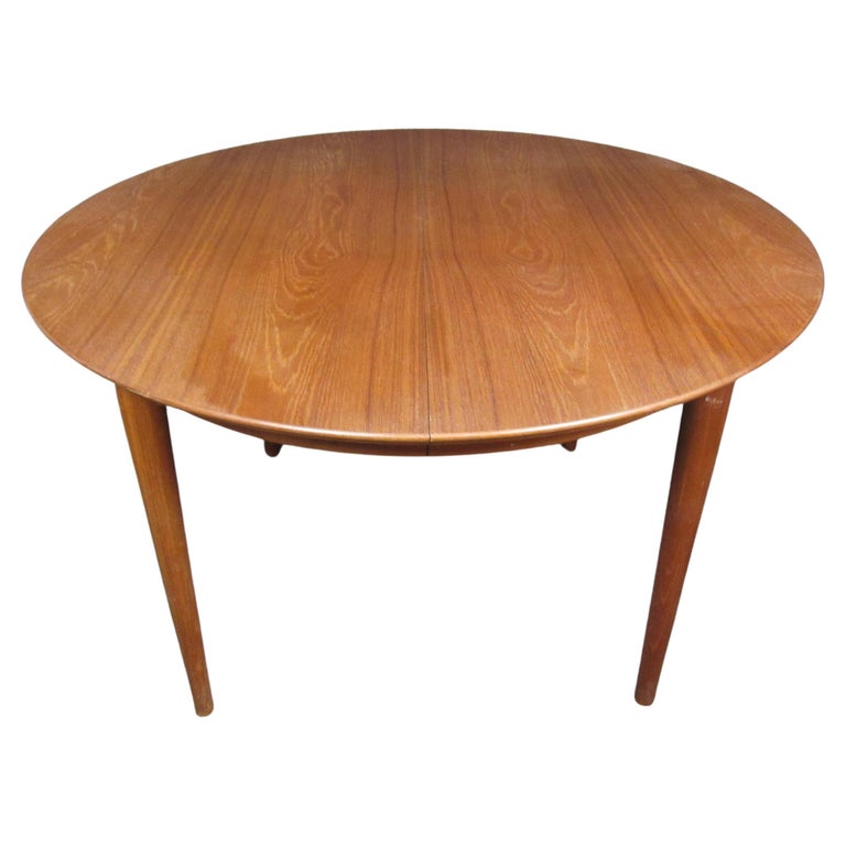 MidCentury Round Danish Dining Table For Sale at 1stDibs