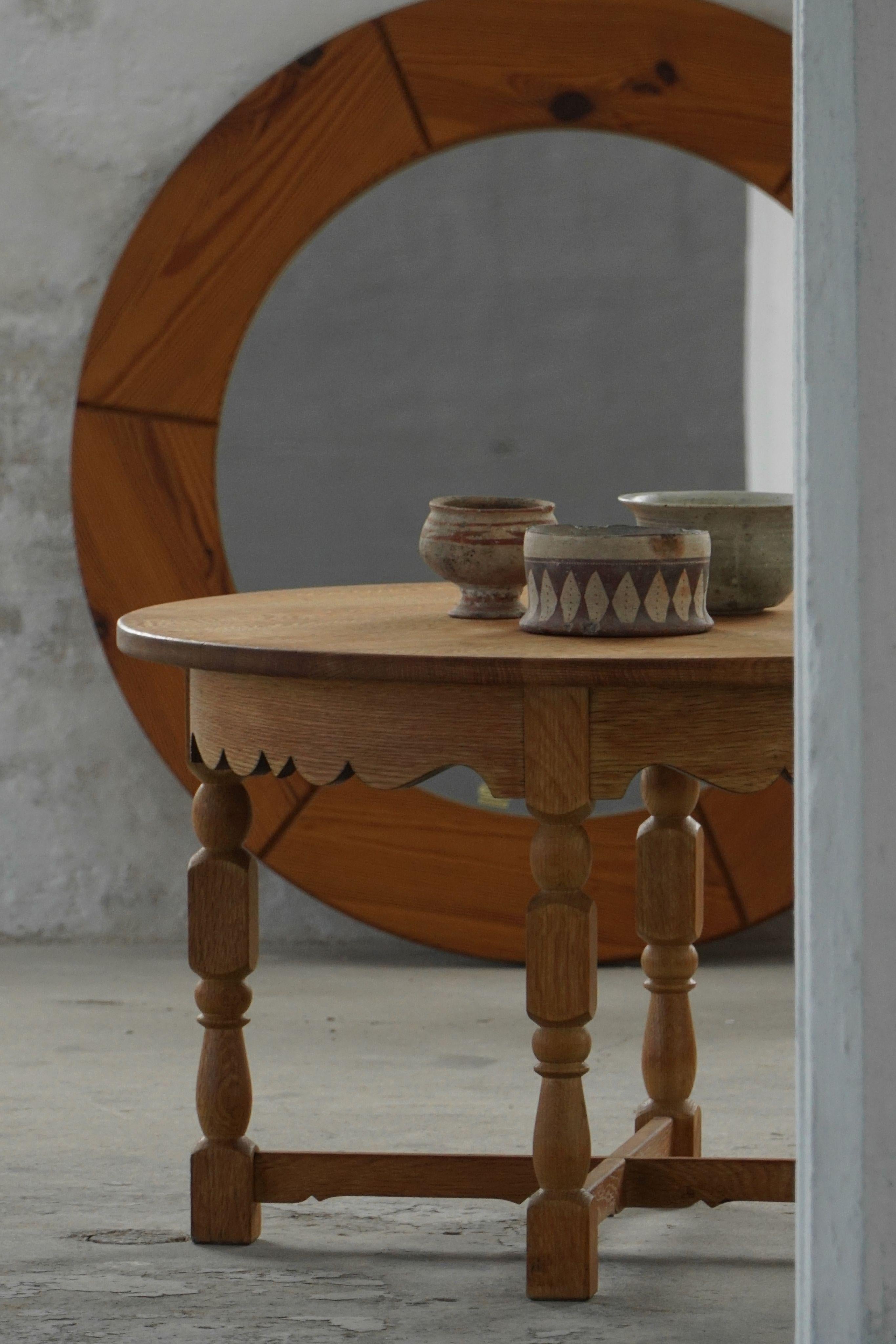 Scandinavian Modern Mid Century Round Danish Side Table in Solid Oak, Henning Kjærnulf, 1960s For Sale