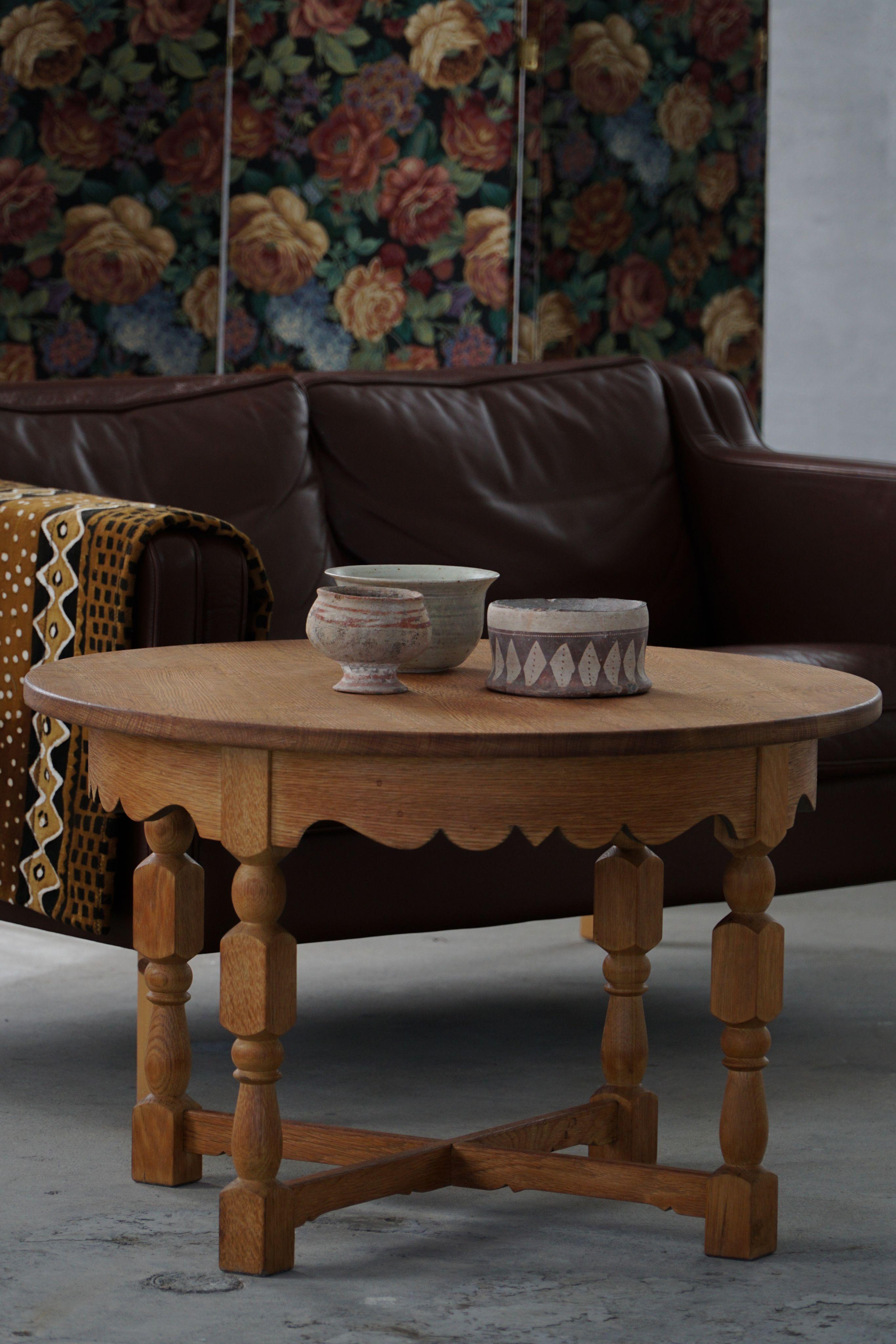 Mid Century Round Danish Side Table in Solid Oak, Henning Kjærnulf, 1960s For Sale 4