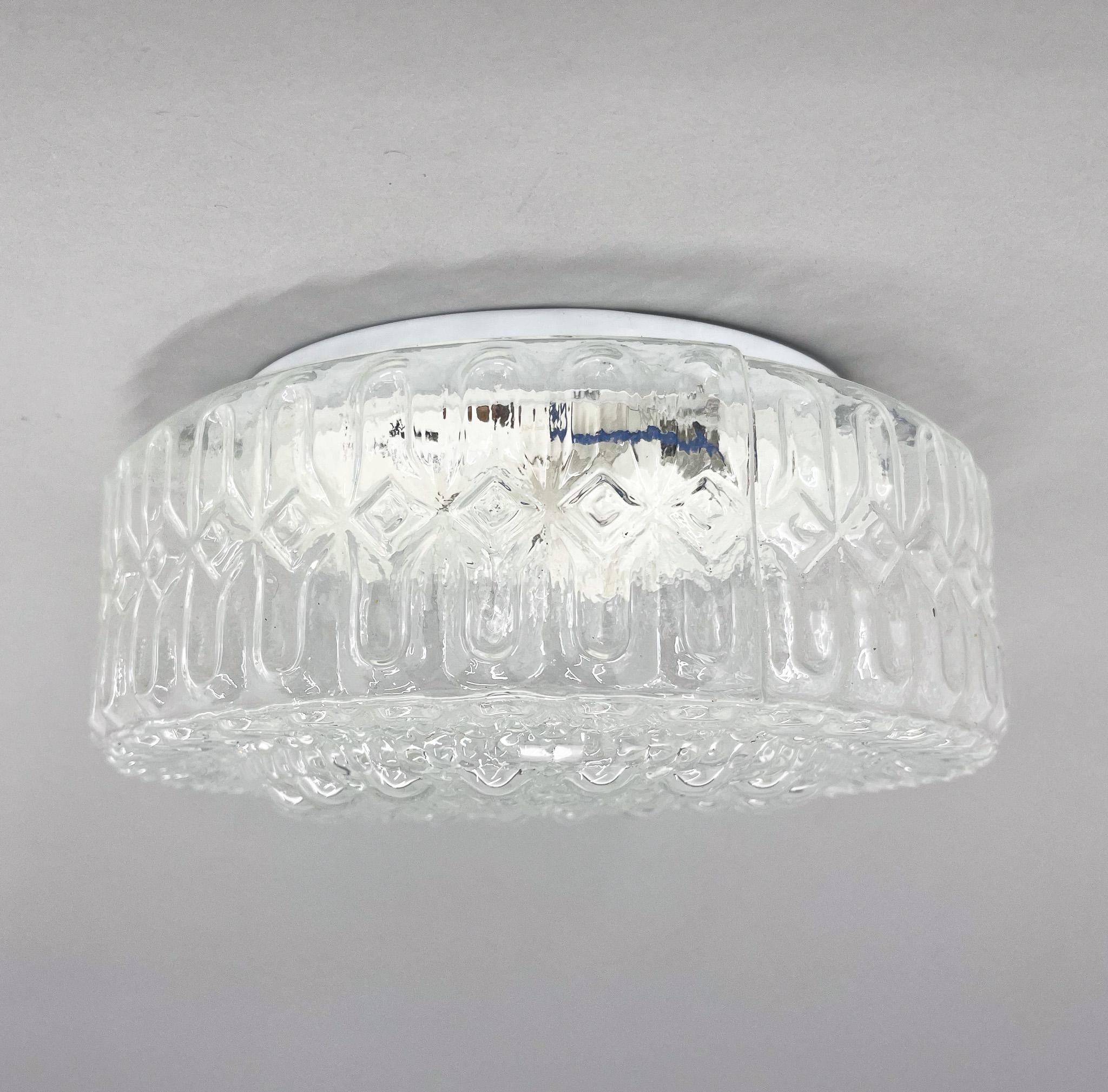 Vintage flush mount or ceiling light made of clear glass and metal. Bulb: 1 x E25-E27.