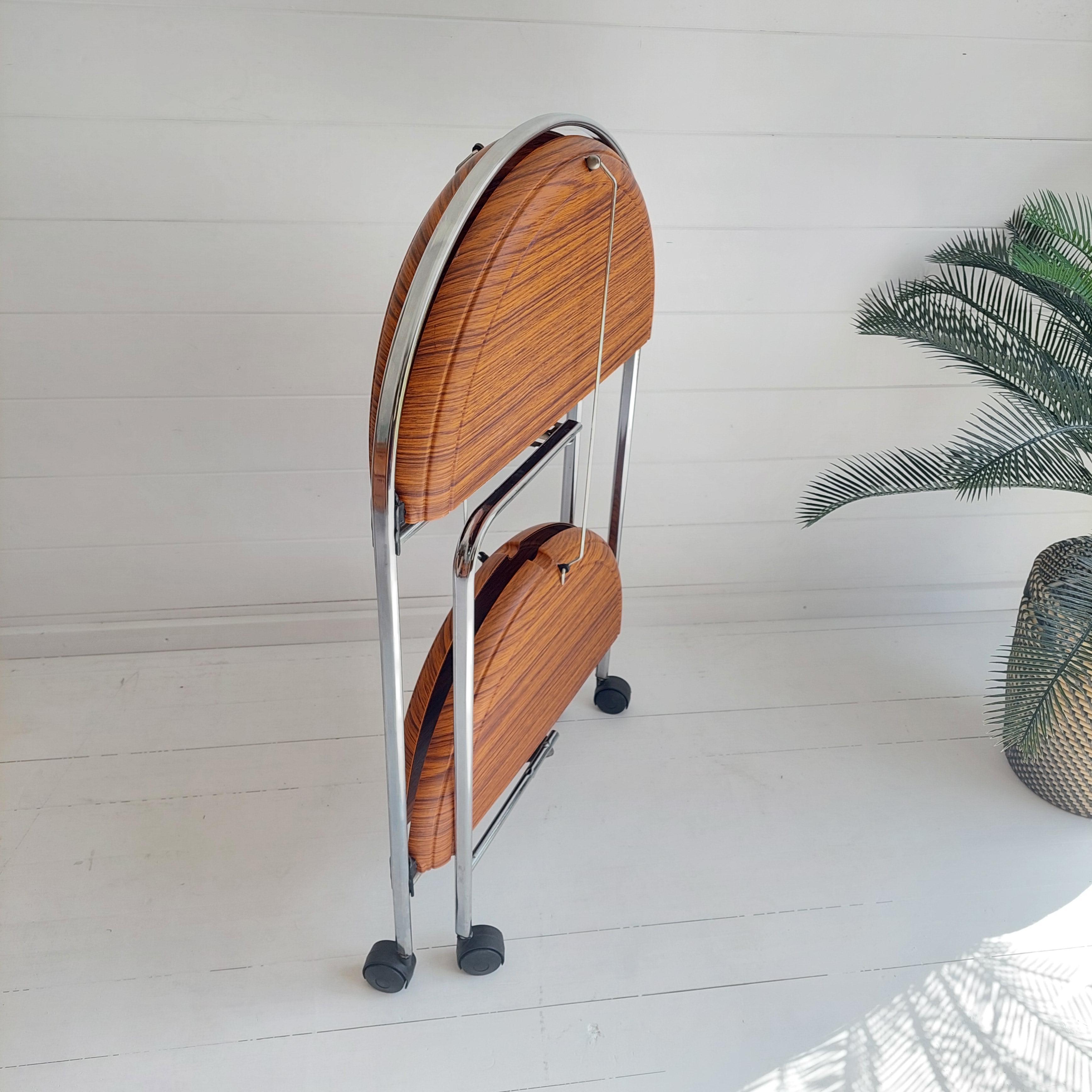 Mid Century Round Foldable Trolley Drinks Cart Chrome And Formica, Germany 1960s In Good Condition In Leamington Spa, GB