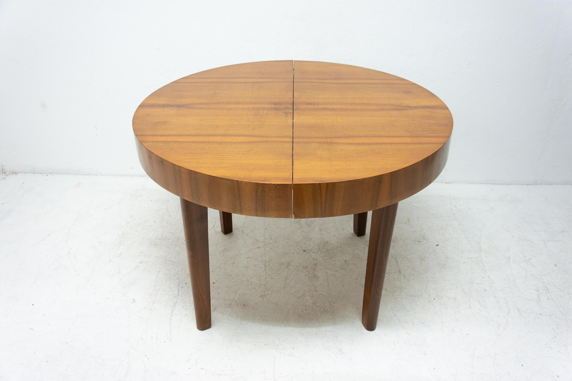 Art Deco Midcentury Round Folding Dining Table in Walnut, Czechoslovakia, 1950s