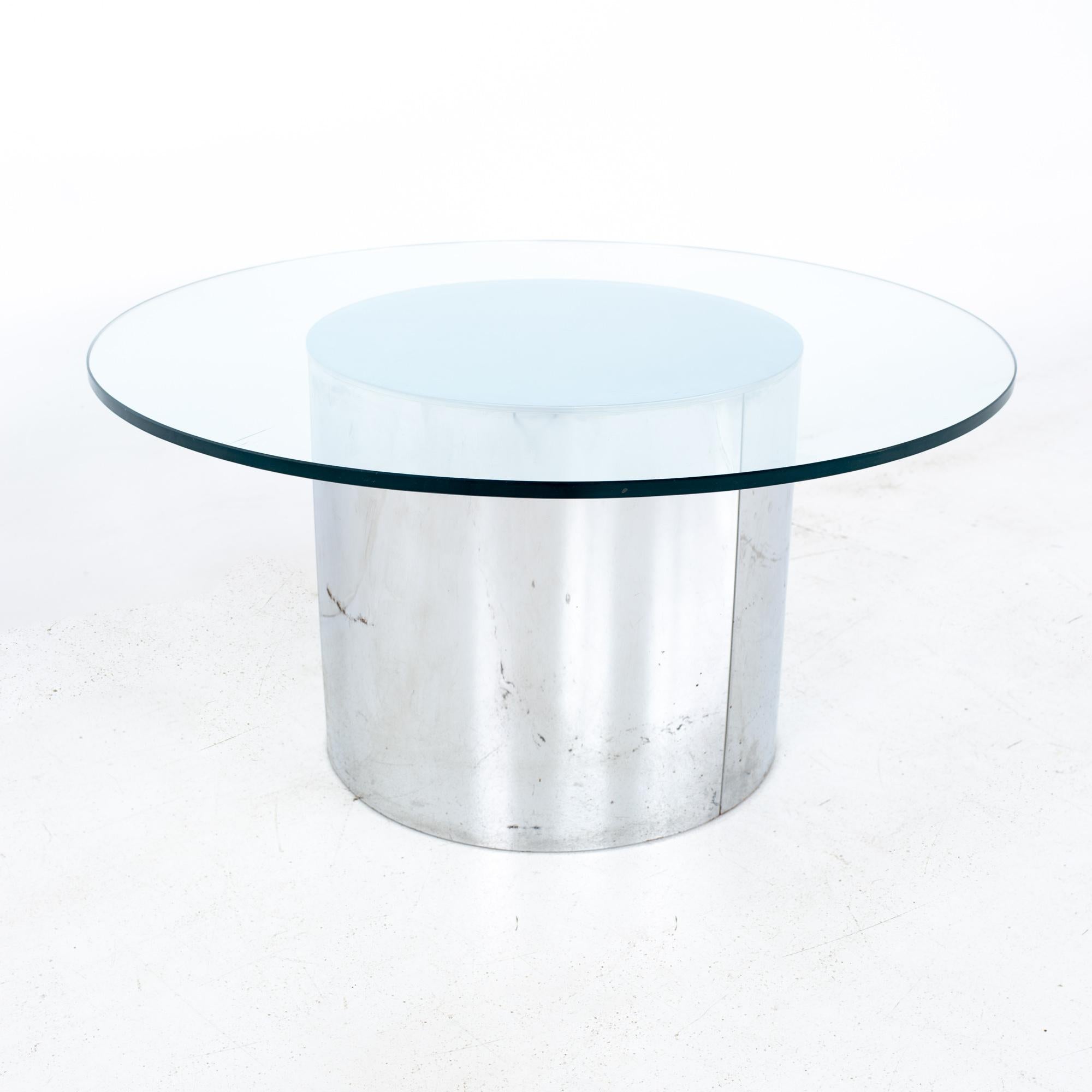 Mid-Century Modern Table basse ronde en verre et chrome du milieu du siècle en vente