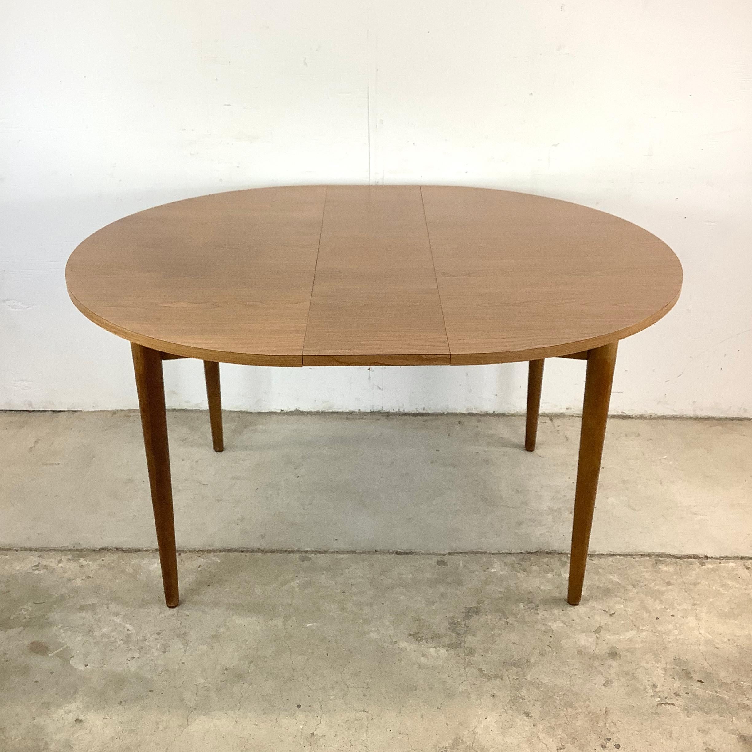 20th Century Mid-Century Round Kitchen Table W/ Leaf For Sale