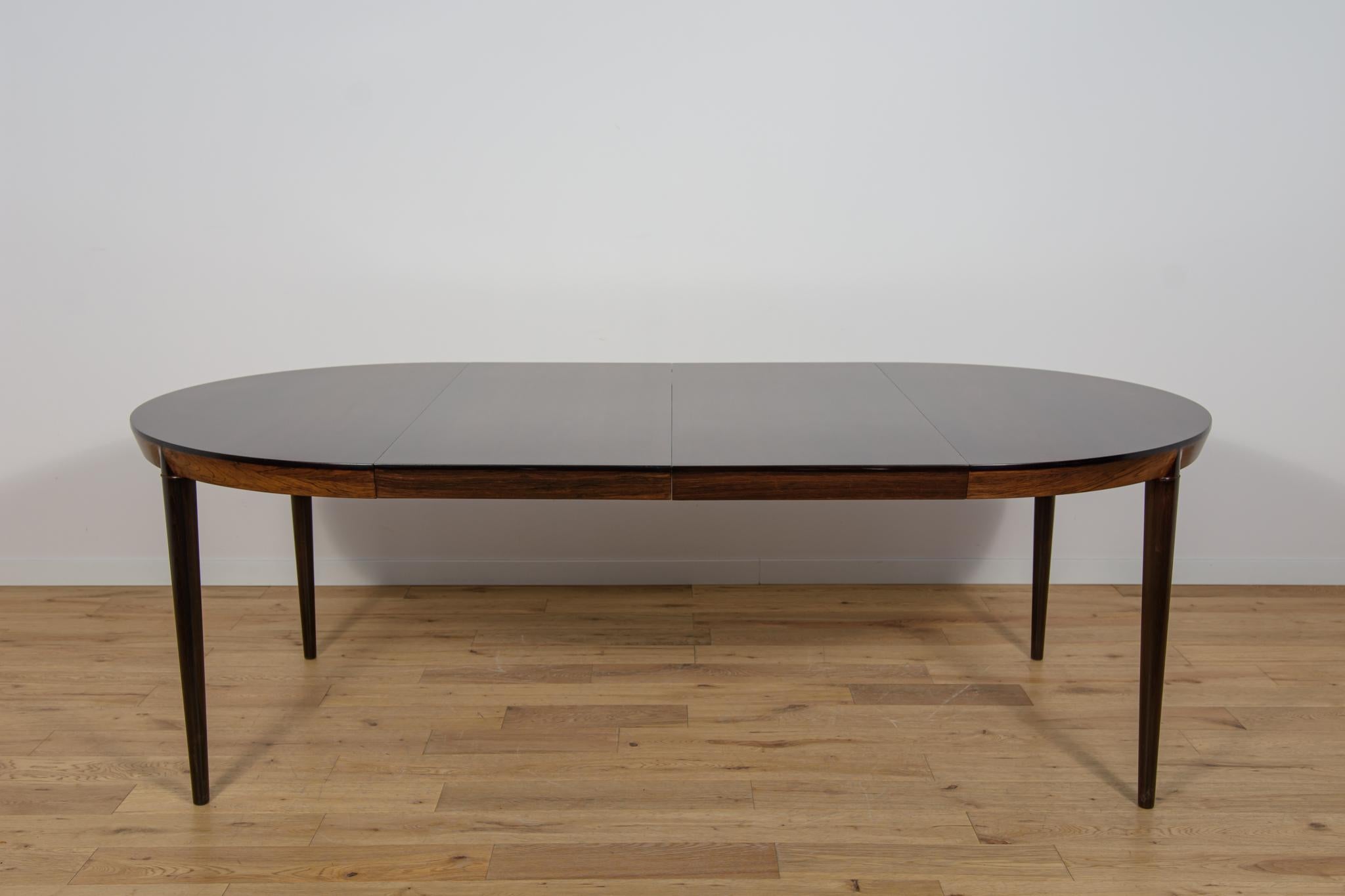 Runder Esstisch aus Rosenholz Modell 71 von Severin Hansen aus der Mitte des Jahrhunderts. im Angebot 1