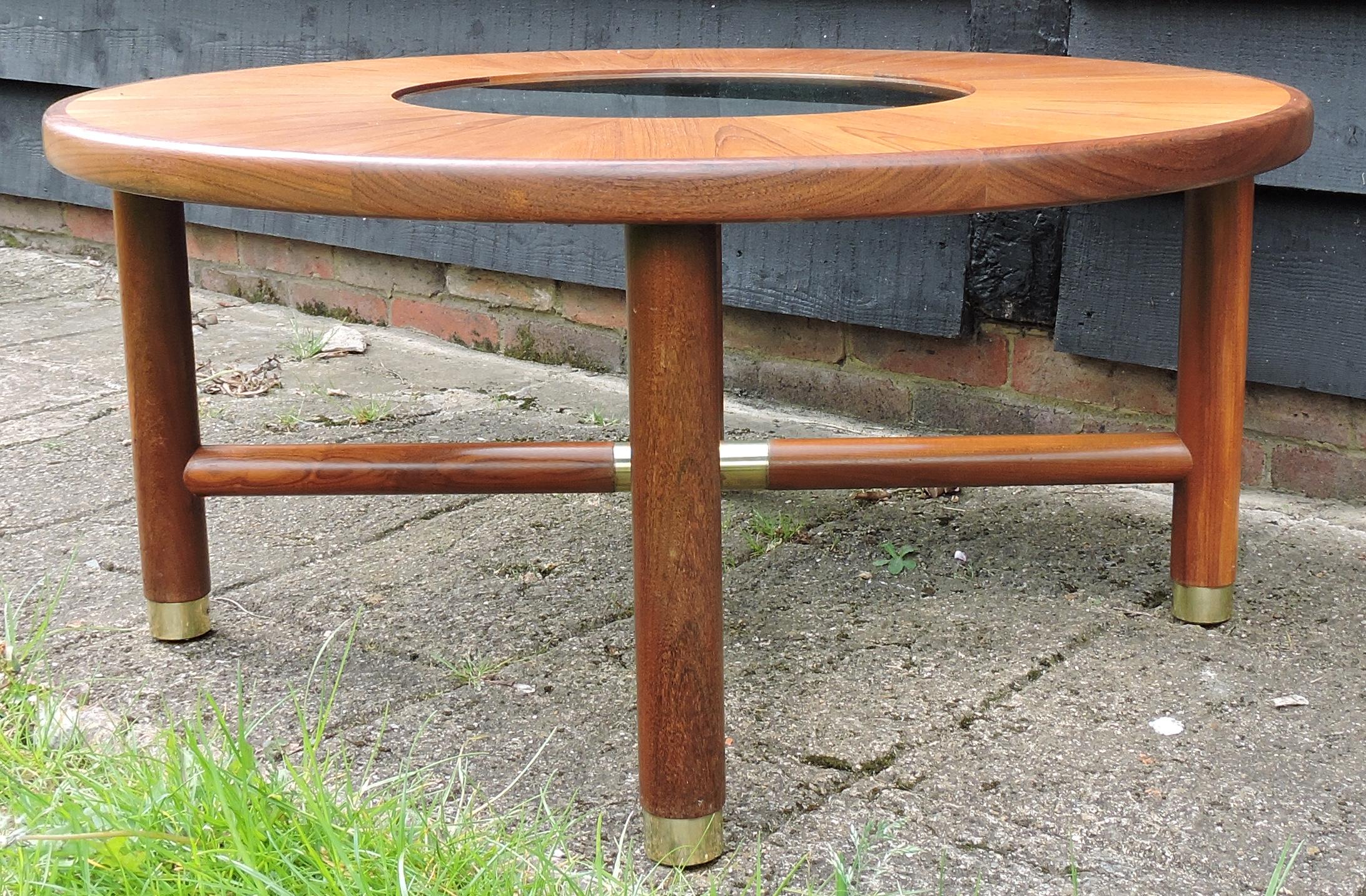 Mid-Century Modern Midcentury Round Teak and Glass Coffee Table from G-Plan For Sale