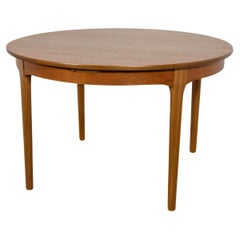Mid-Century Round Teak Extendable Dining Table from Nathan, 1960s