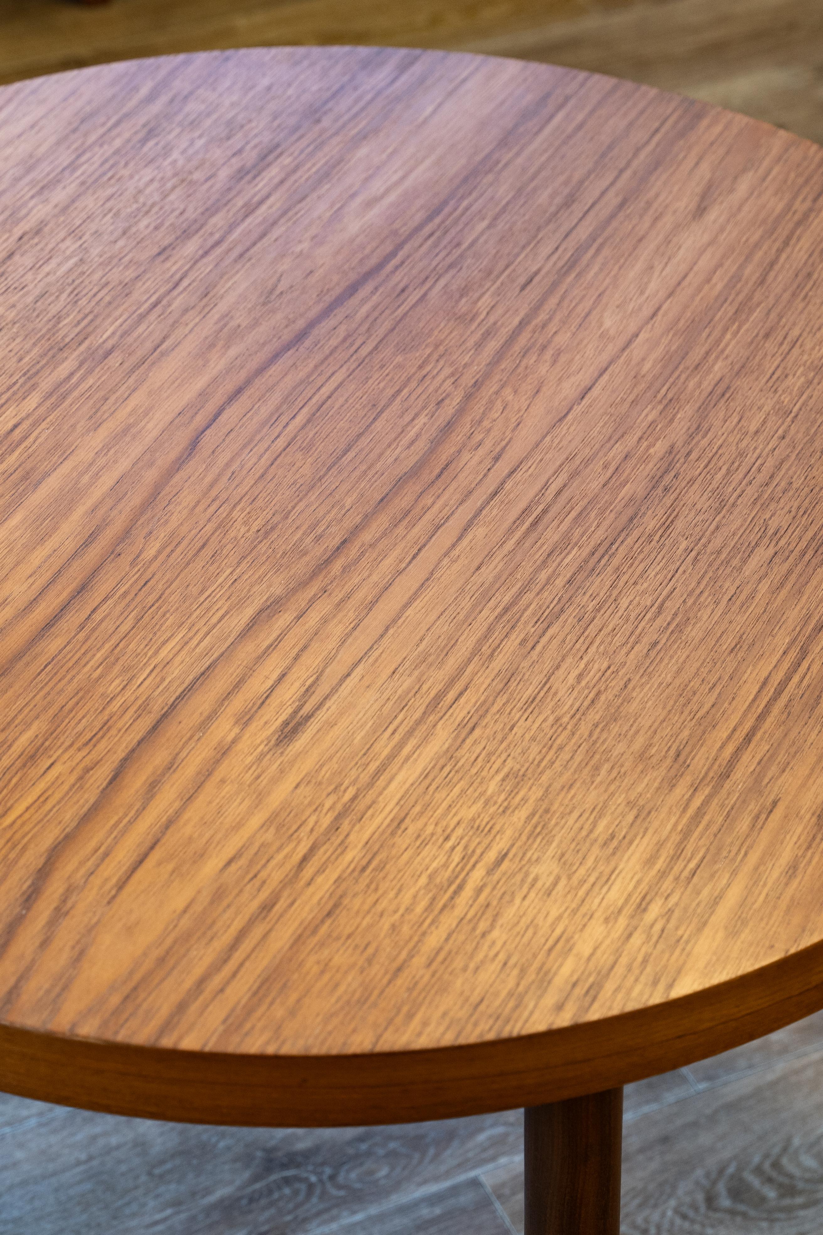 Teak Mid-century round teak table, Norway, 1960s For Sale