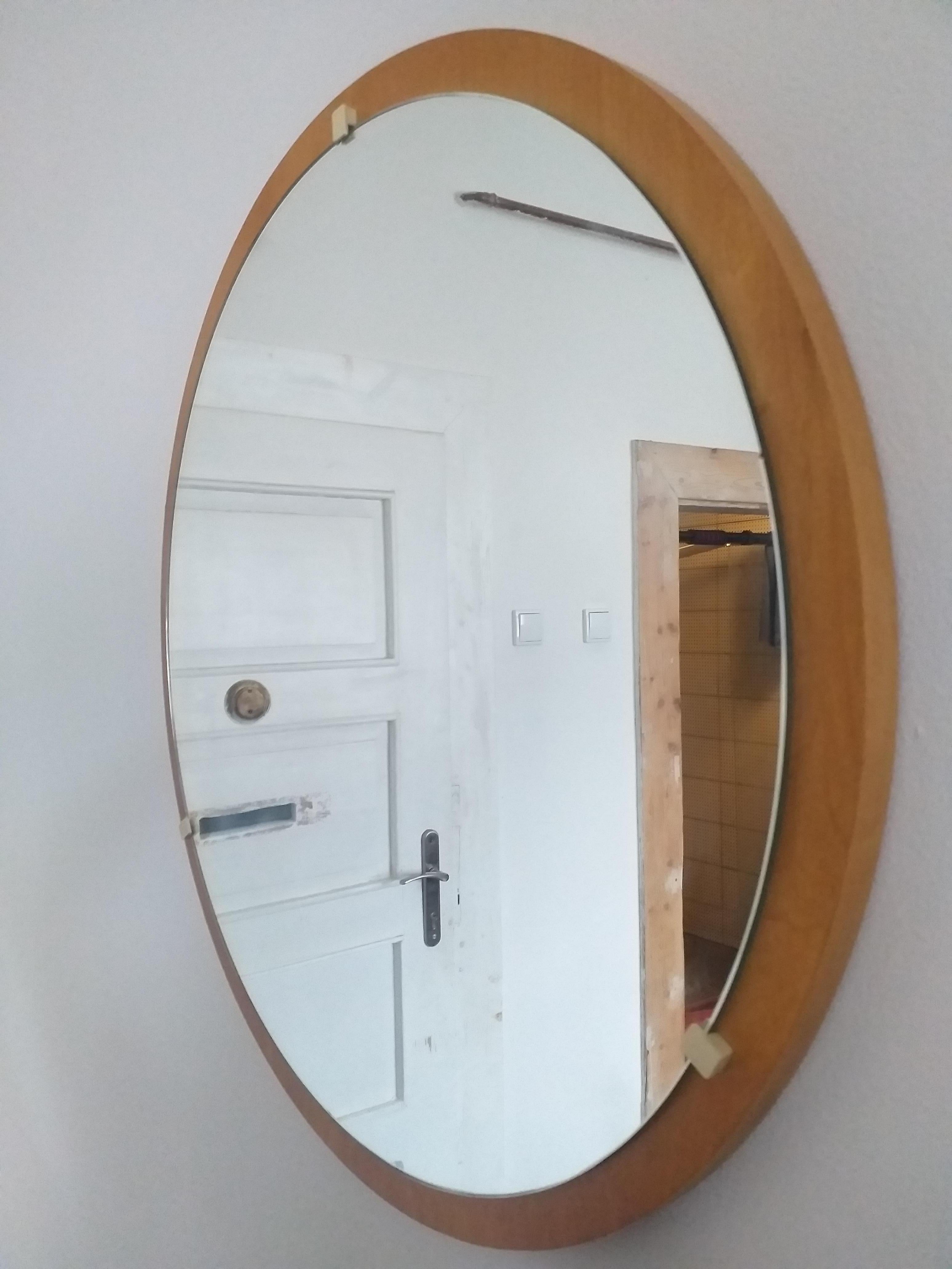 Midcentury Round Teak Veneer Wall Mirror, Denmark, 1960s For Sale 2