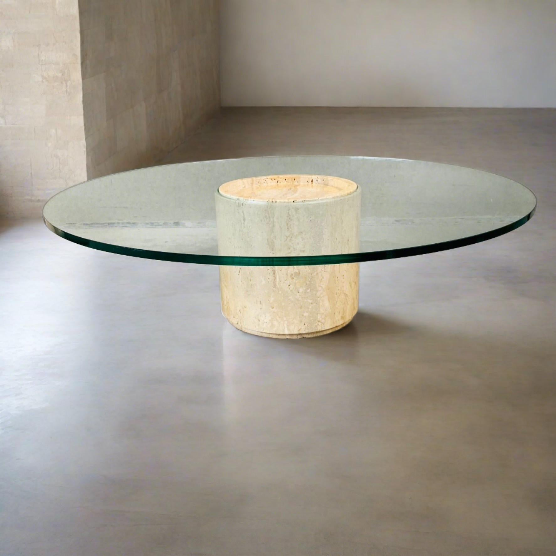 Mid-Century Round Travertine Glass Coffee Table Italy 1970 In Fair Condition For Sale In DE MEERN, NL