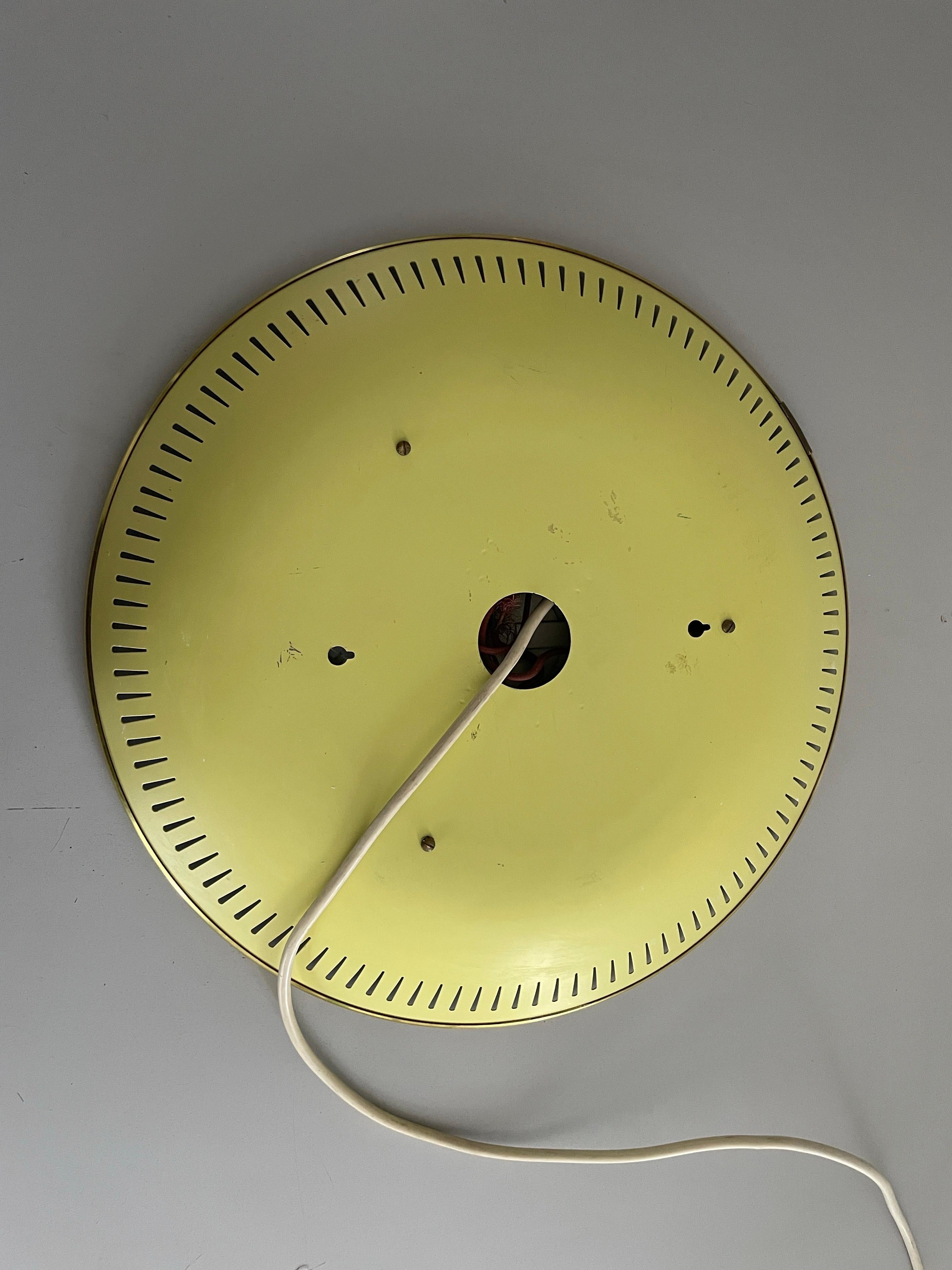 Espejo de pared redondo con luz de mediados de siglo, Hillebrand, Años 50, Alemania en venta 5