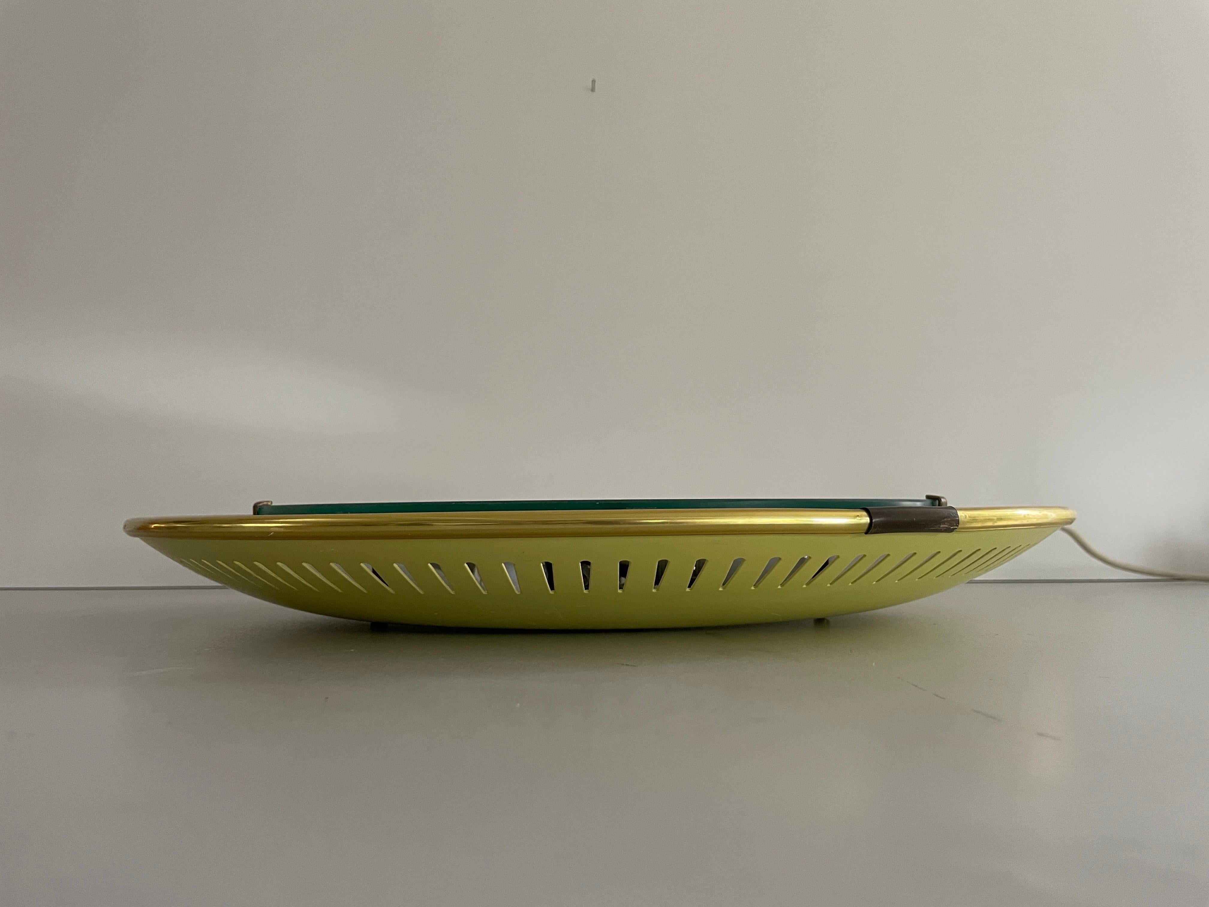 Espejo de pared redondo con luz de mediados de siglo, Hillebrand, Años 50, Alemania Moderno de mediados de siglo en venta