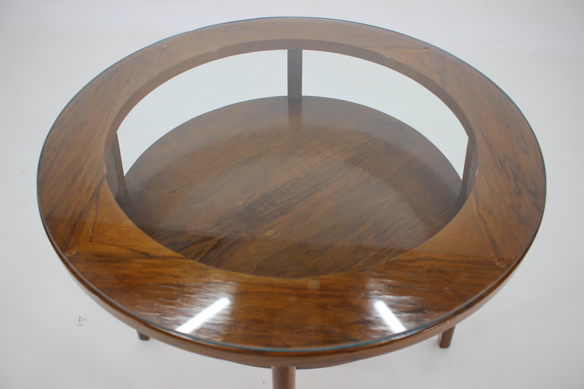 Mid-Century Modern Mid-Century Round Wooden Coffee Table, Czechoslovakia / 1960's For Sale