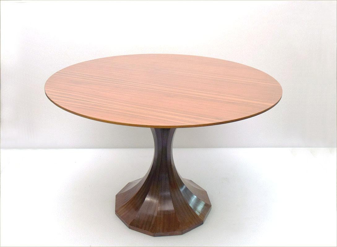 Mid-Century Modern Mid-century round wooden table attr. Carlo de Carli For Sale