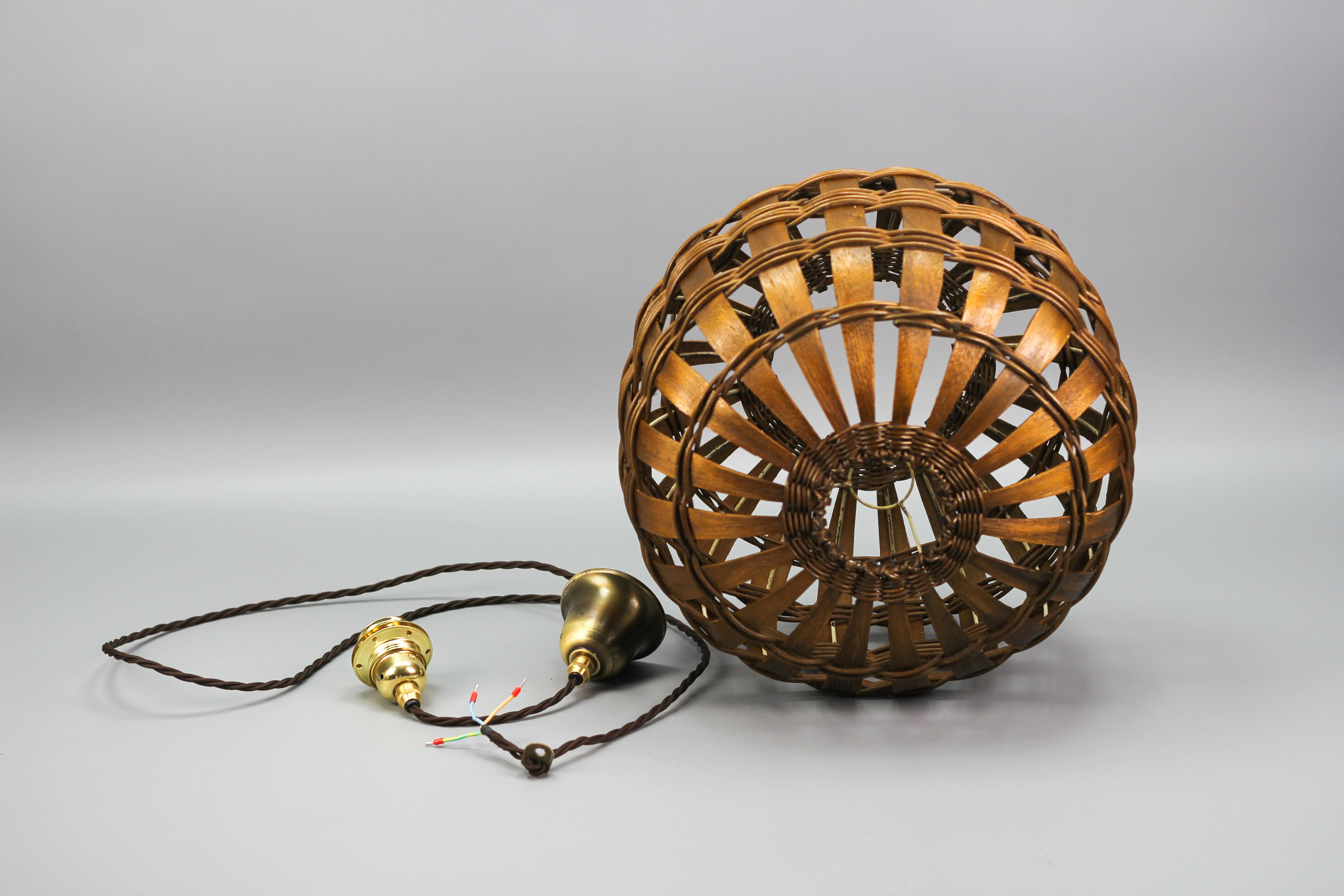 Metal Mid-Century Round Woven Wooden Hanging Lamp, 1950s