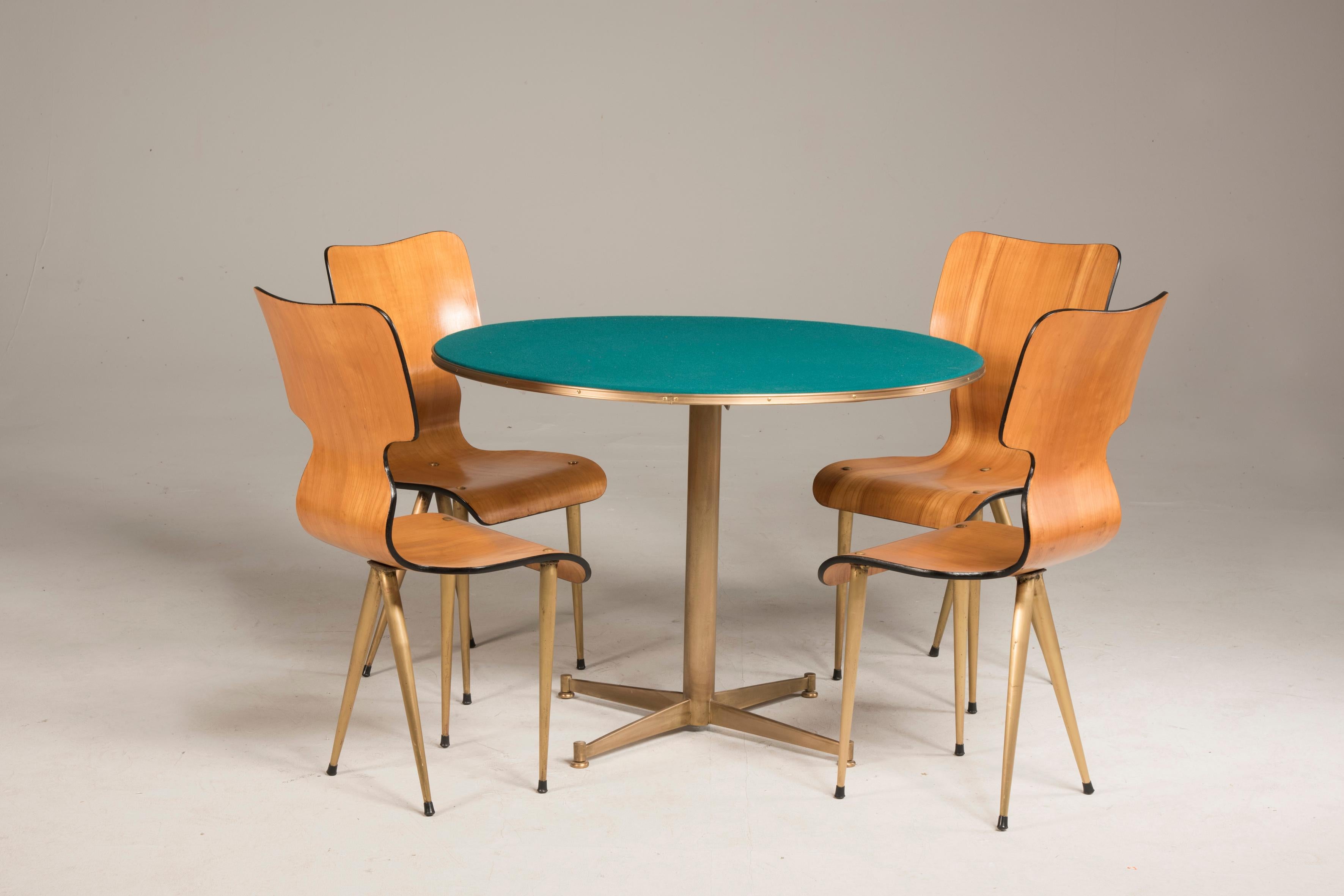 round game table with chairs