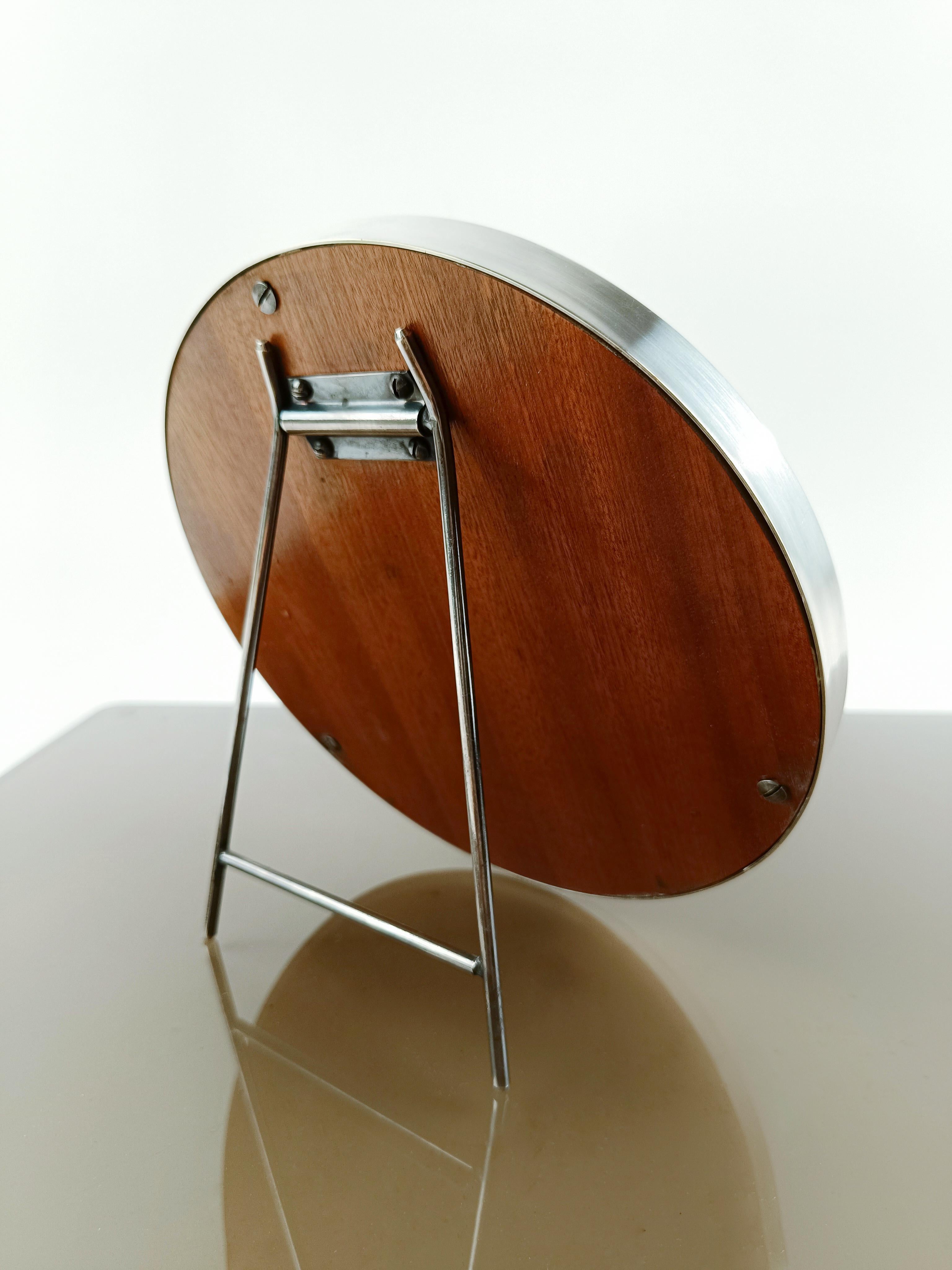 Midcentury Rounded Picture Frame Made in Silver Plate and Teak, Italy, 1970s 5