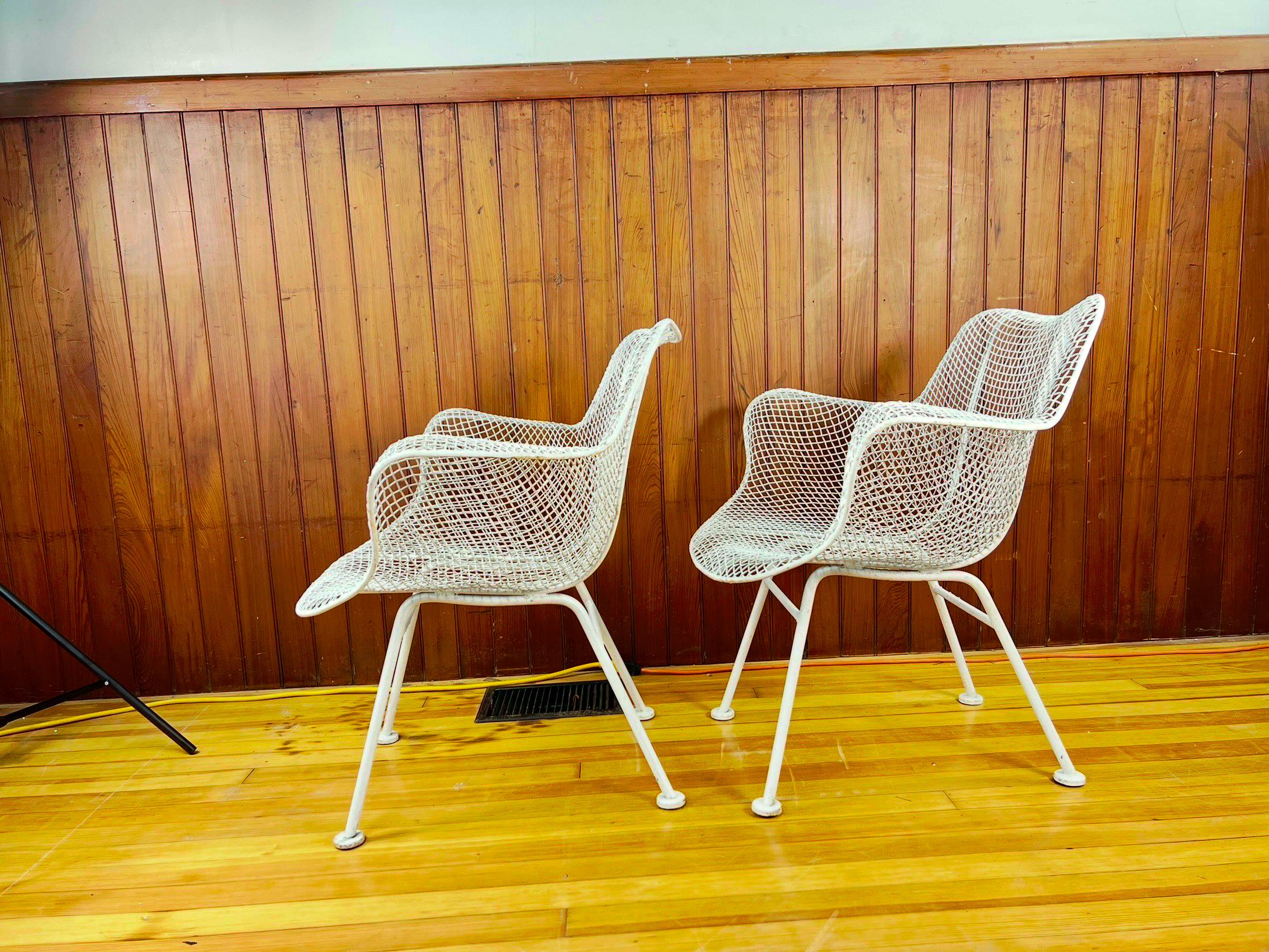 Mid-Century Modern Chaises longues et ottomanes Sculptura de Russell Woodard, milieu de siècle - un ensemble