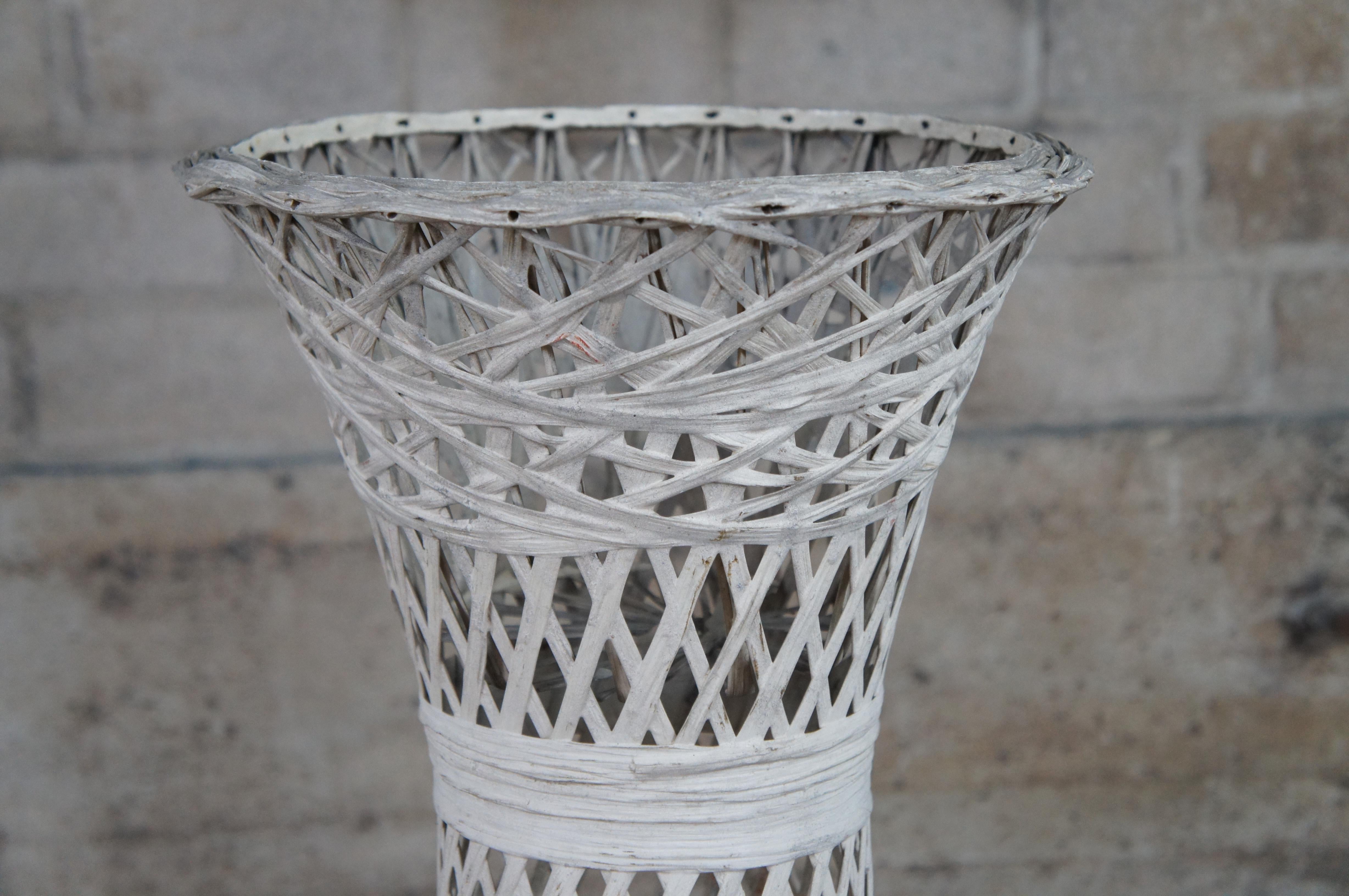 Mid Century Russell Woodard Pie de Planta de Fibra de Vidrio Boho Chic MCM 26 Fibra de vidrio en venta