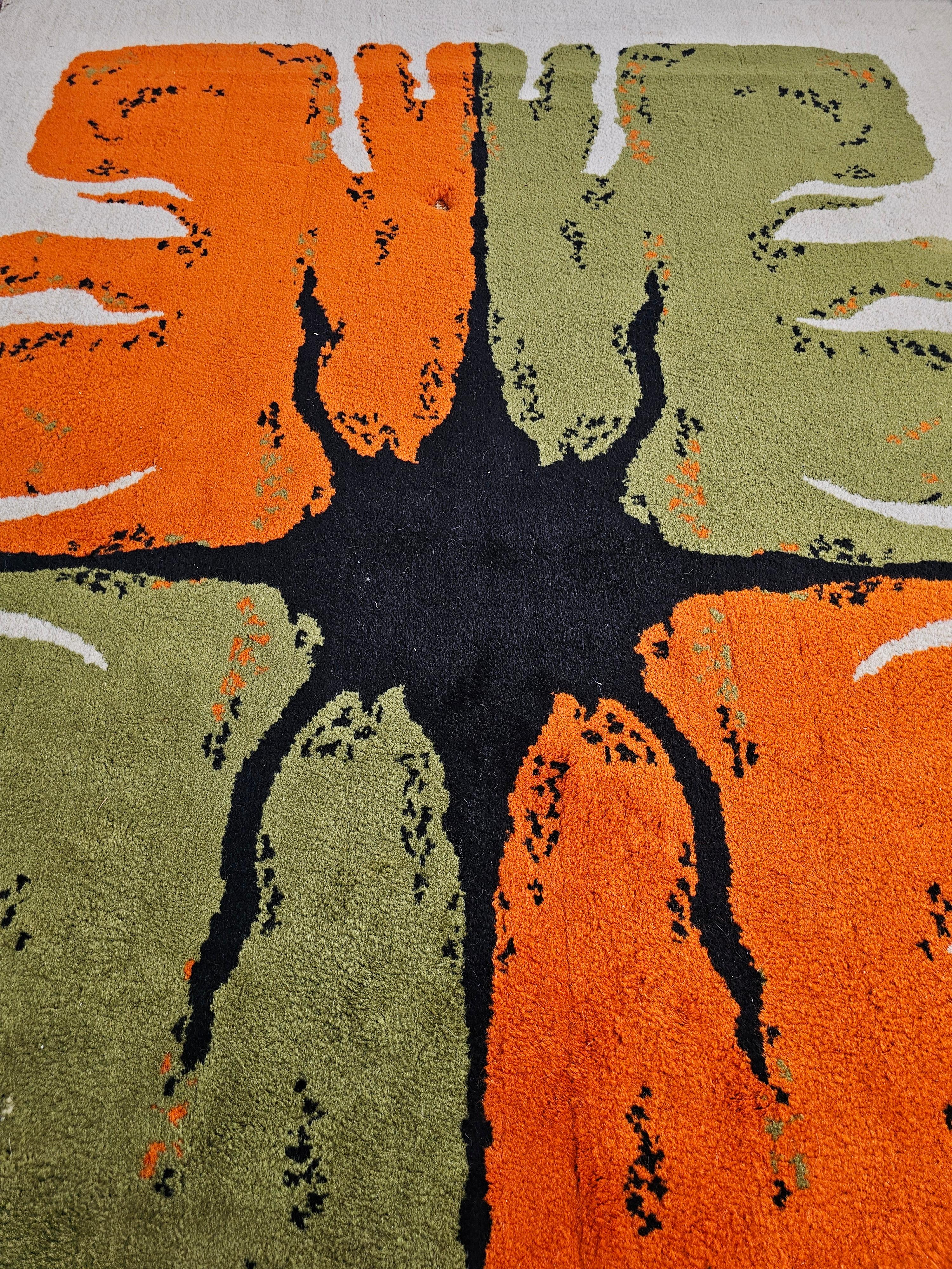 Alfombra Mid Century Rya de Hojer Export Wilton en lana naranja, verde y negra Moderno de mediados de siglo en venta