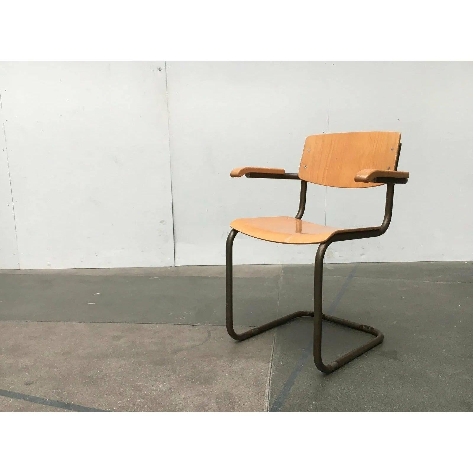Mid-Century S43F Cantilever Chair by Mart Stam for Thonet, Germany, 1960s In Excellent Condition For Sale In Hamburg, DE