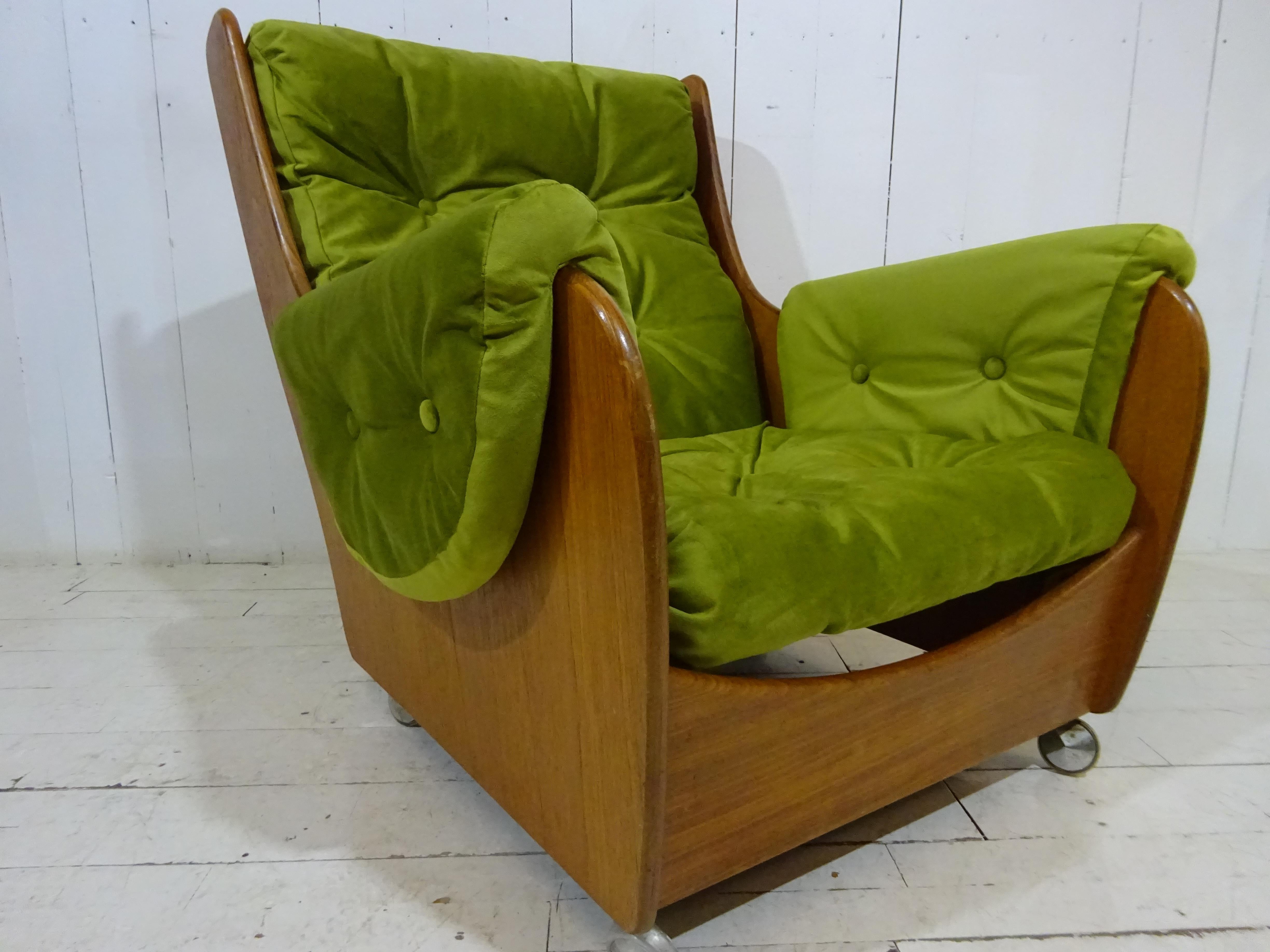 Mid Century Saddleback Armchair by G Plan In Good Condition In Tarleton, GB