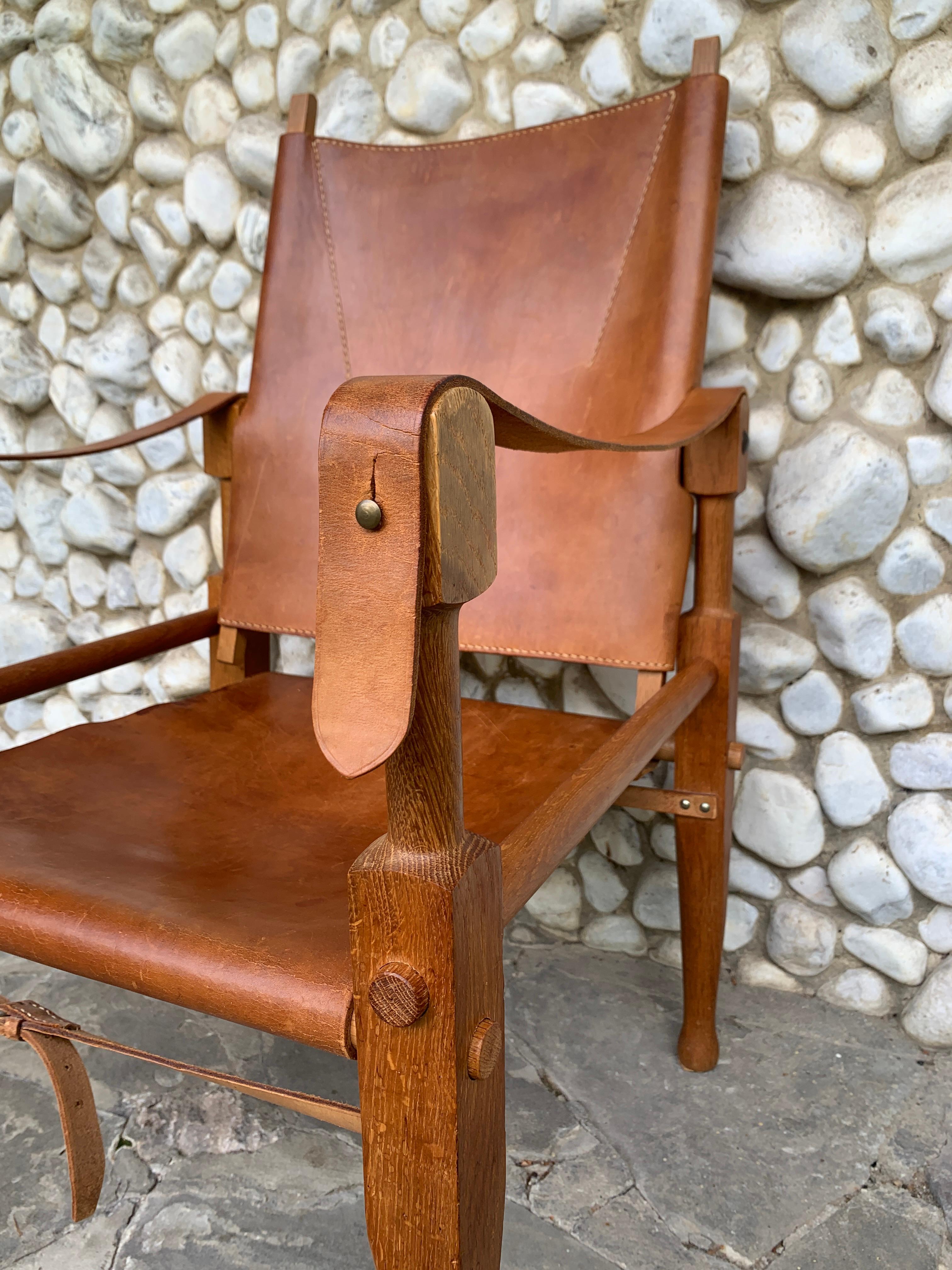 Mid-Century Safari Chair in Leather by Wilhelm Kienzle for Wohnbedarf Zürich 11