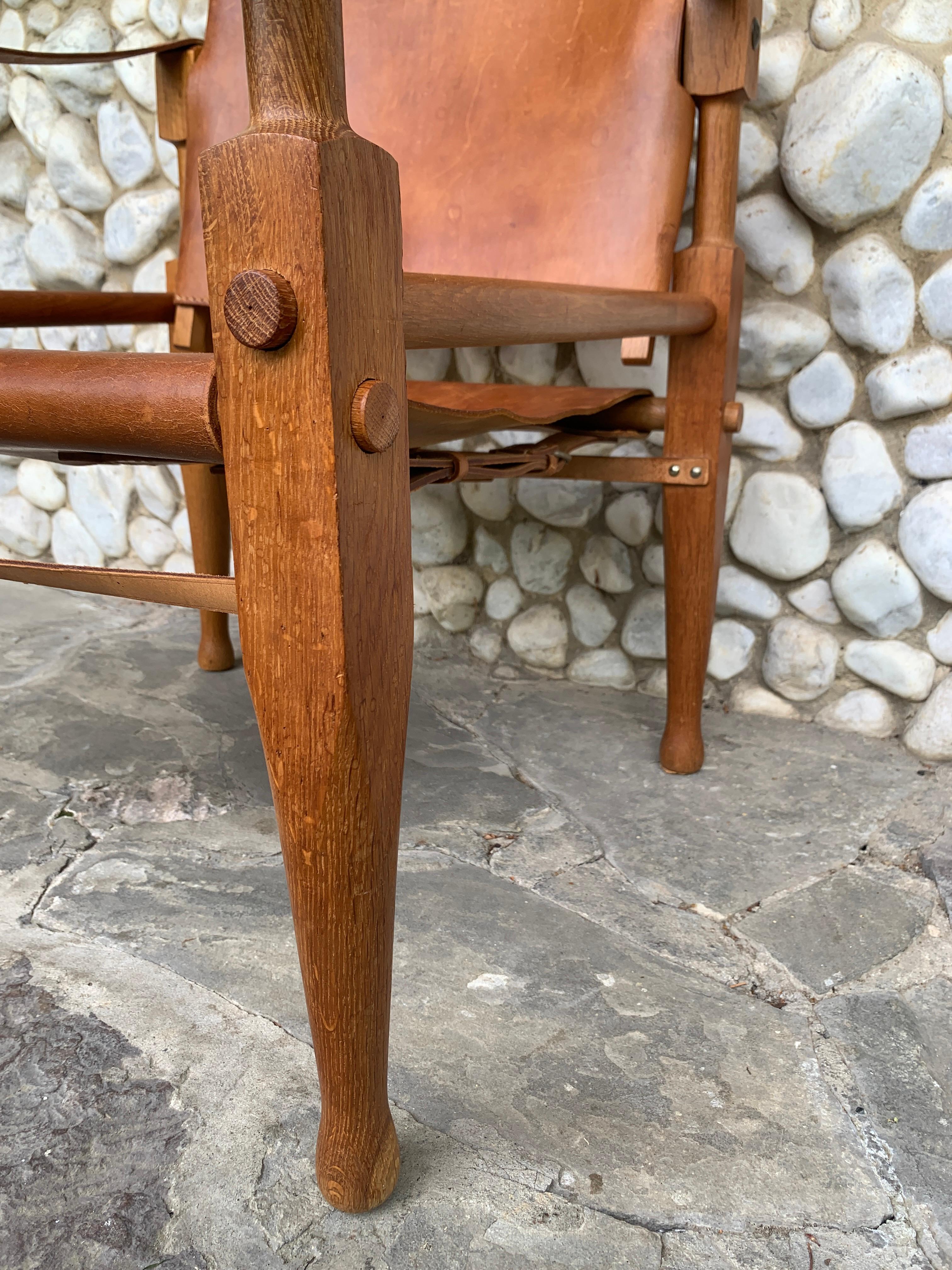 Mid-Century Safari Chair in Leather by Wilhelm Kienzle for Wohnbedarf Zürich 12