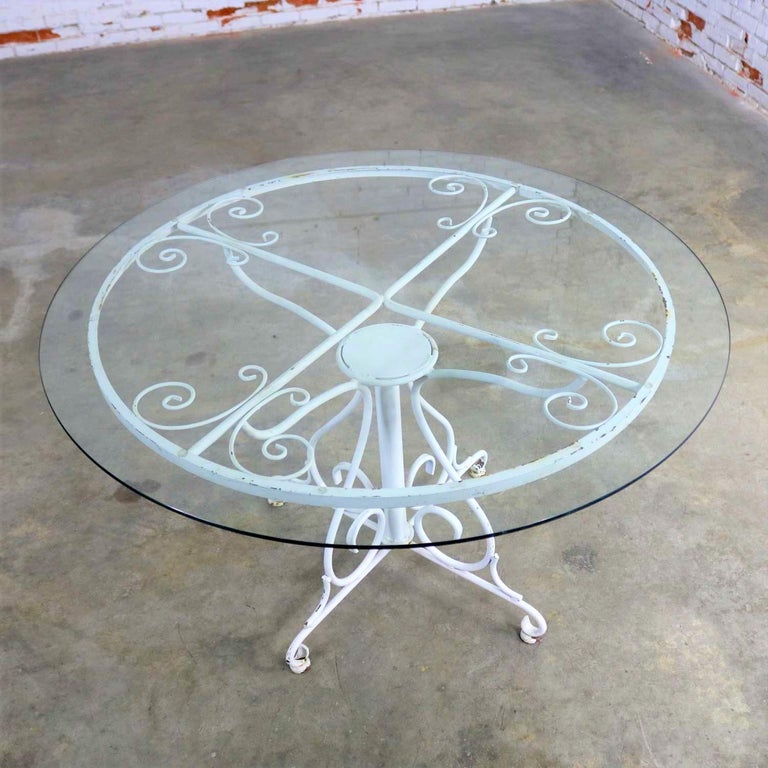 Midcentury Salterini Style Wrought Iron Round Patio Table at 1stDibs